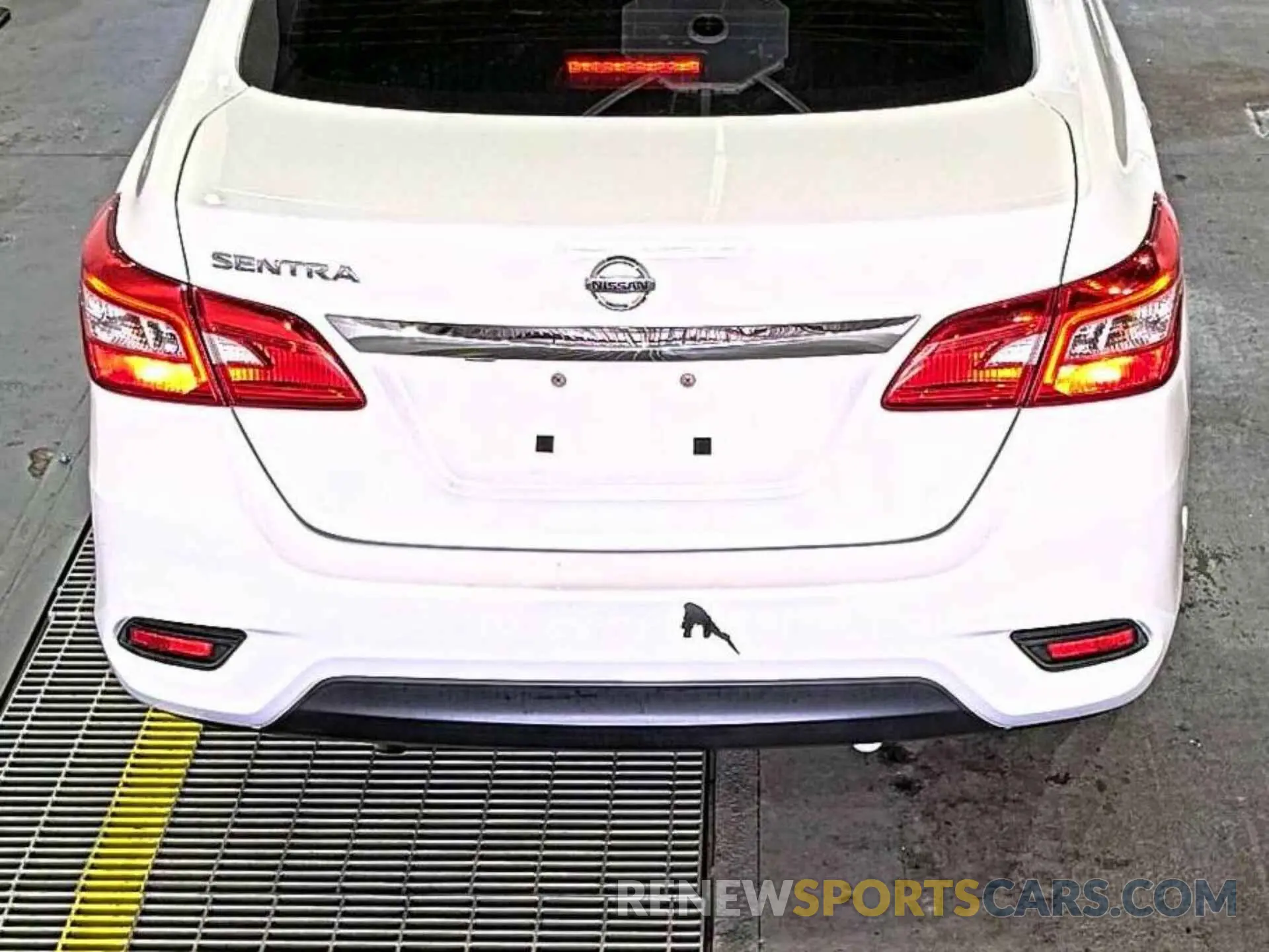 20 Photograph of a damaged car 3N1AB7AP4KY446781 NISSAN SENTRA 2019