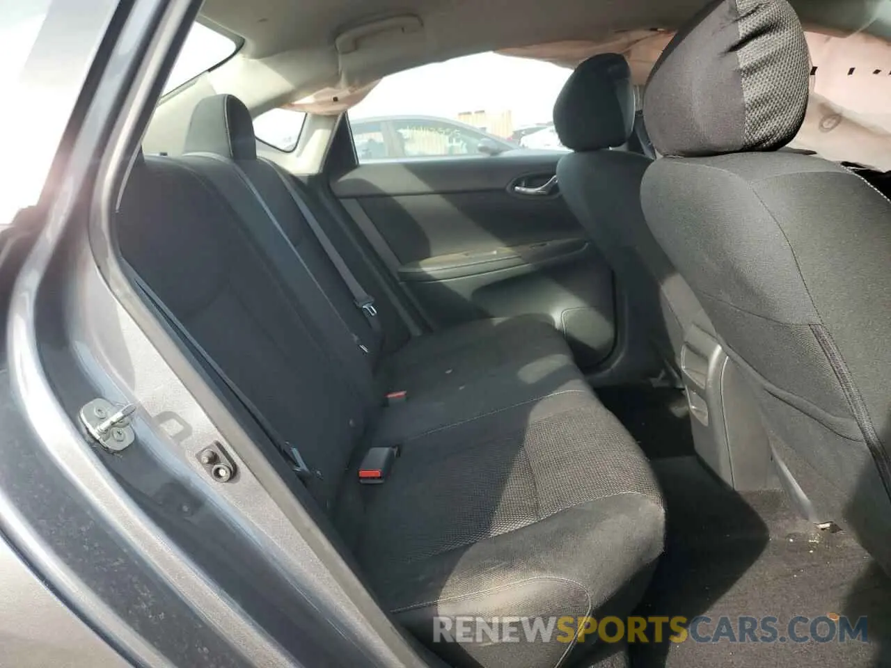 11 Photograph of a damaged car 3N1AB7AP4KY454881 NISSAN SENTRA 2019