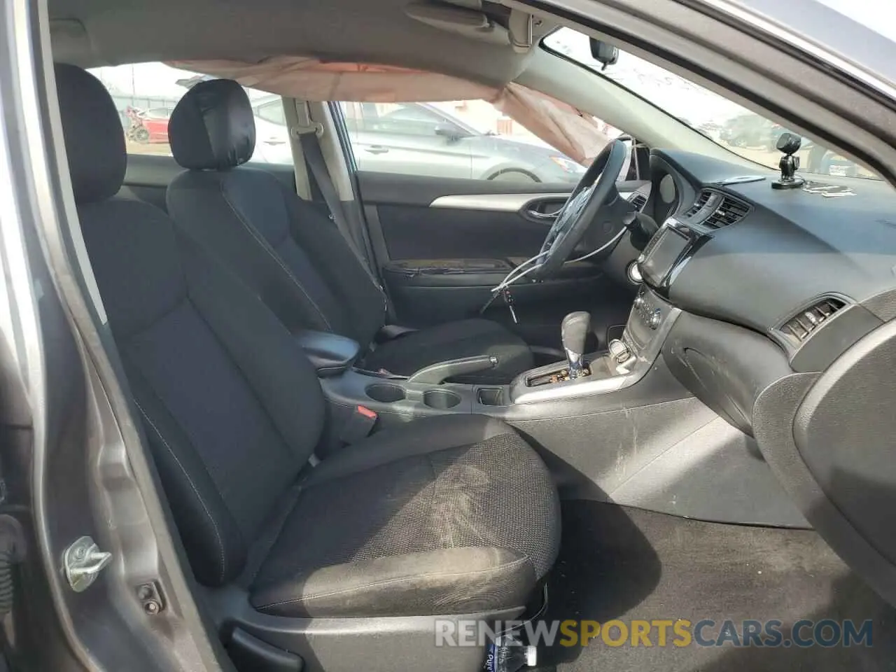 7 Photograph of a damaged car 3N1AB7AP4KY454881 NISSAN SENTRA 2019