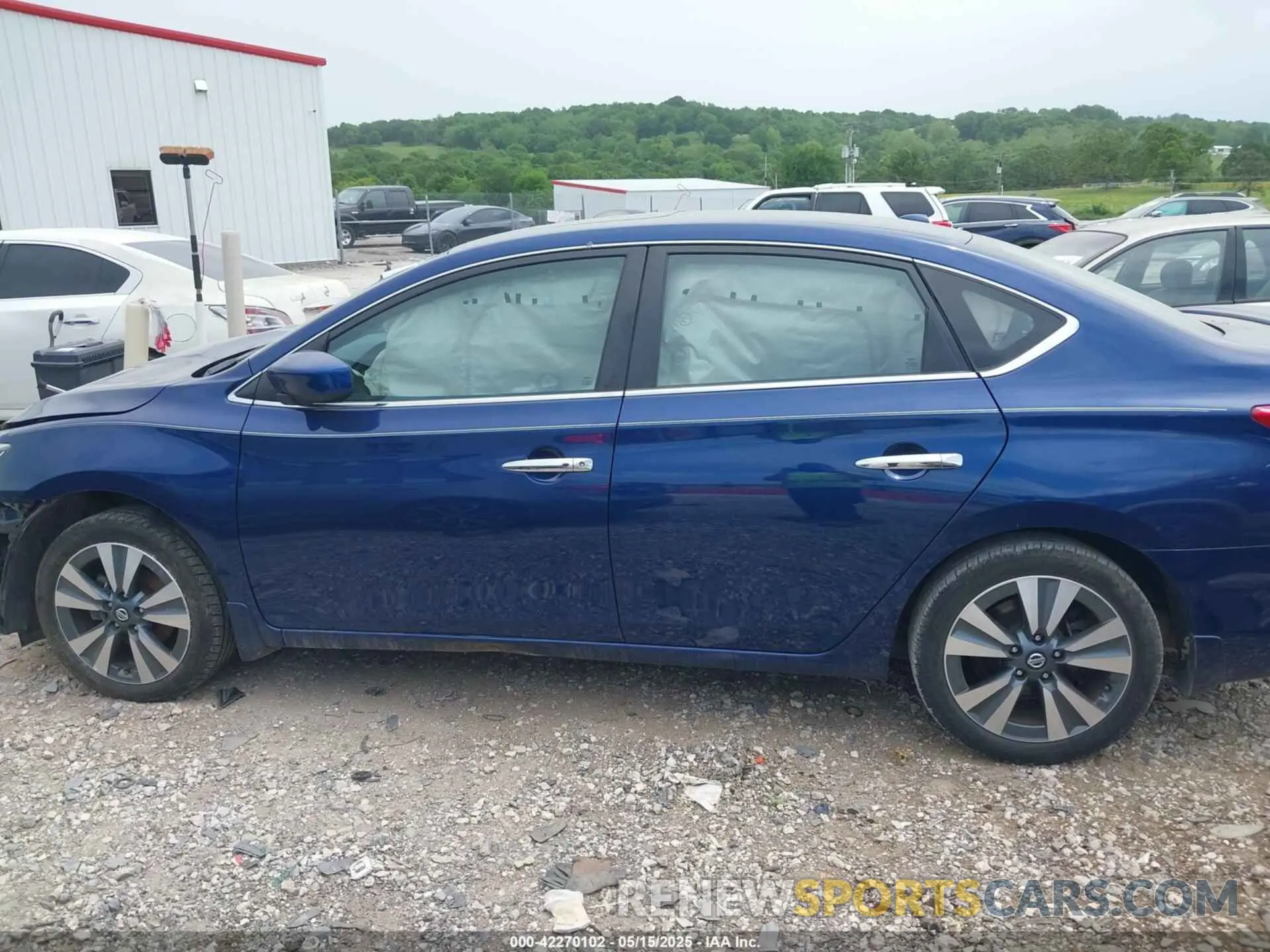 15 Photograph of a damaged car 3N1AB7AP4KY457456 NISSAN SENTRA 2019