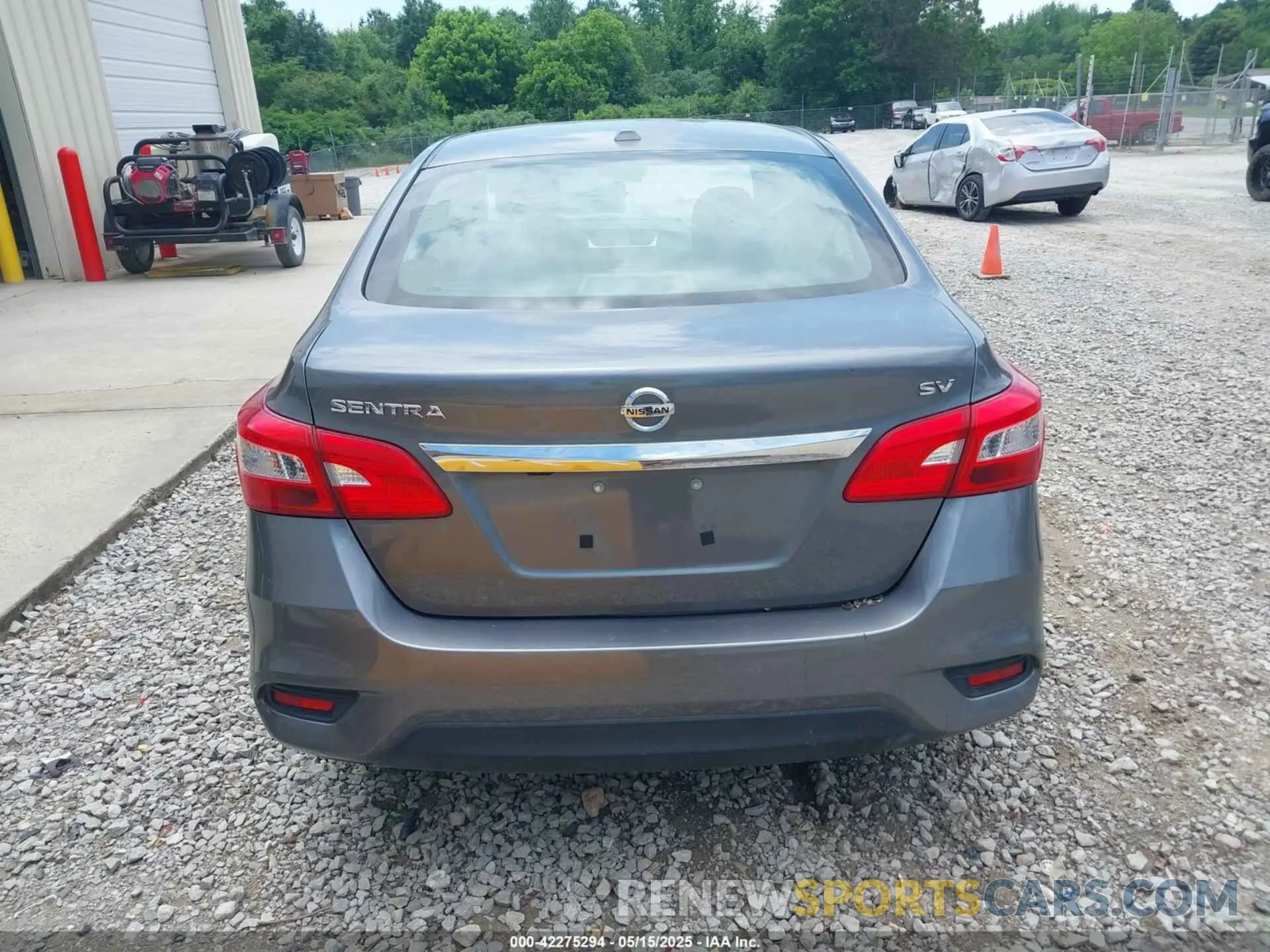 17 Photograph of a damaged car 3N1AB7AP5KL608981 NISSAN SENTRA 2019