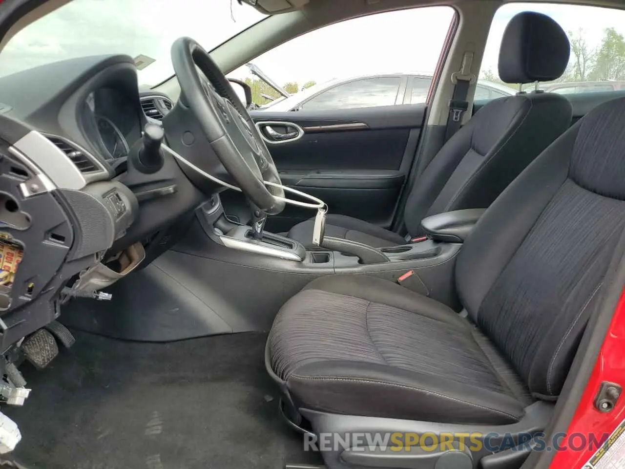 7 Photograph of a damaged car 3N1AB7AP5KL611864 NISSAN SENTRA 2019