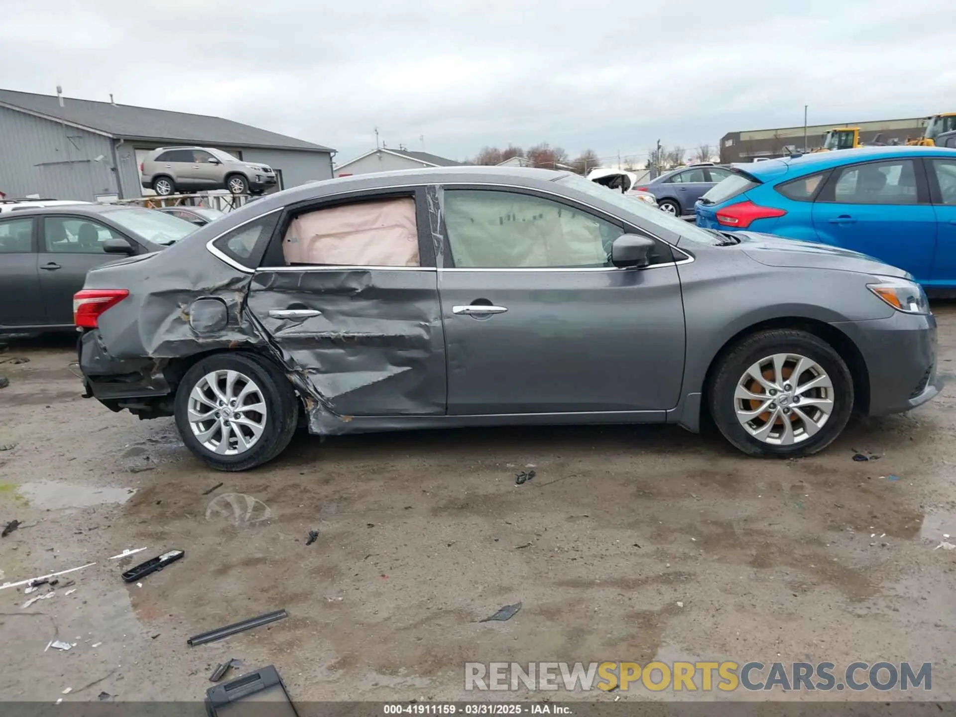 13 Photograph of a damaged car 3N1AB7AP5KL612173 NISSAN SENTRA 2019