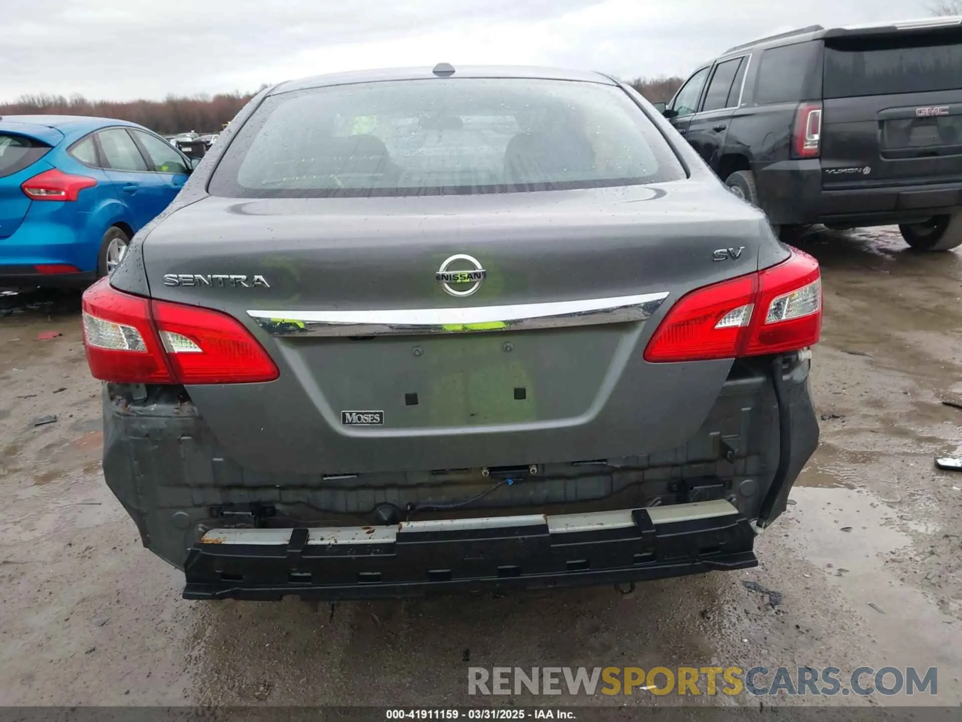 16 Photograph of a damaged car 3N1AB7AP5KL612173 NISSAN SENTRA 2019