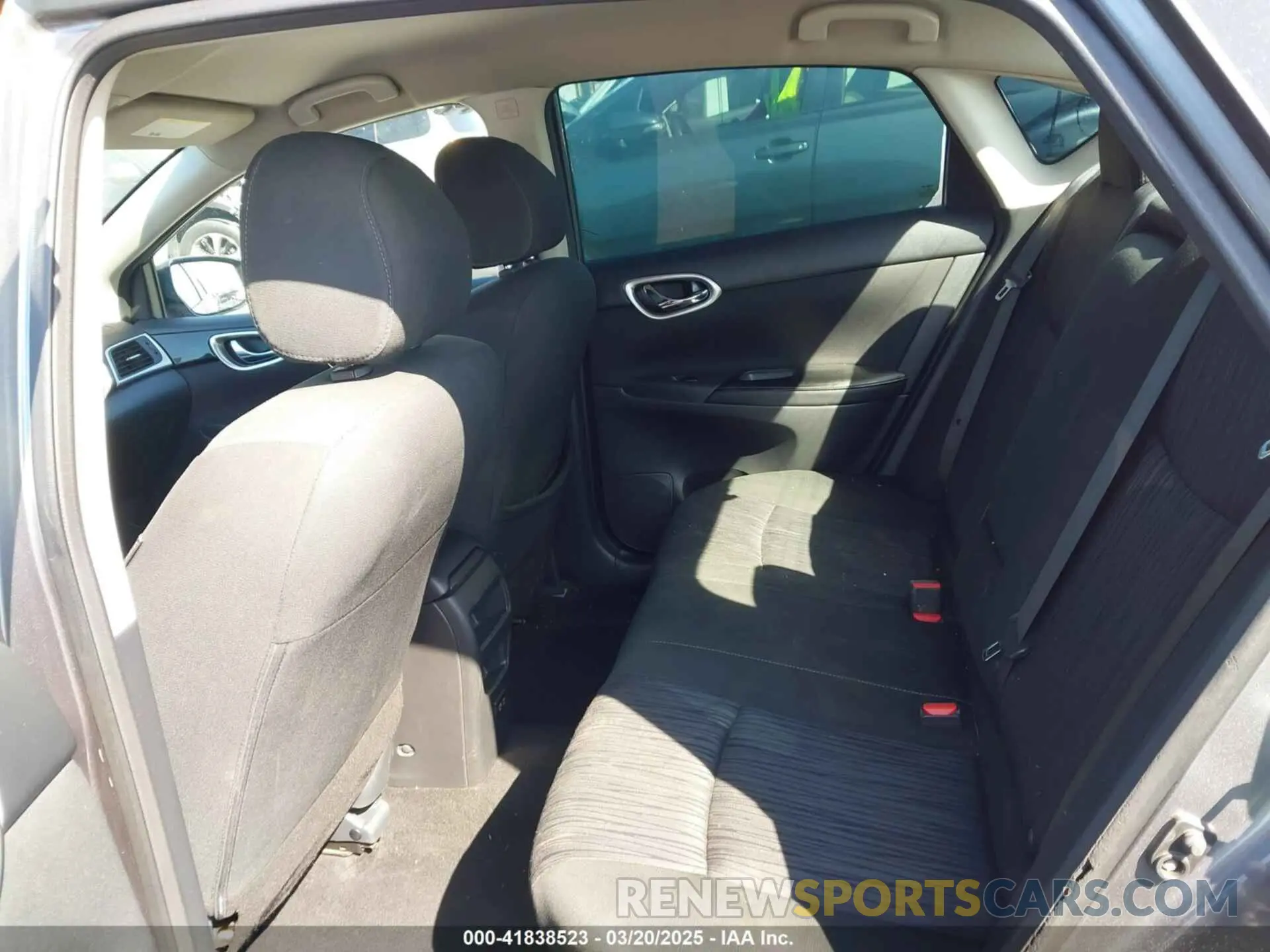 8 Photograph of a damaged car 3N1AB7AP5KL621083 NISSAN SENTRA 2019