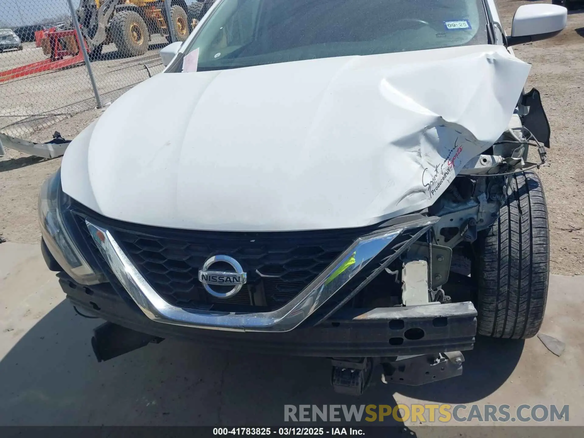 18 Photograph of a damaged car 3N1AB7AP5KY203397 NISSAN SENTRA 2019