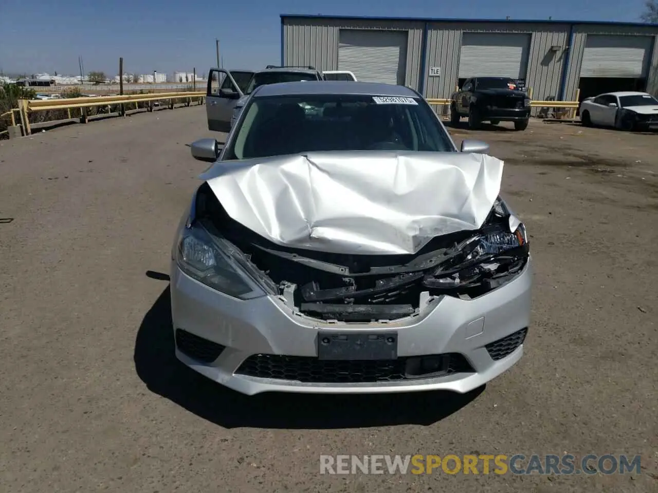5 Photograph of a damaged car 3N1AB7AP5KY209345 NISSAN SENTRA 2019