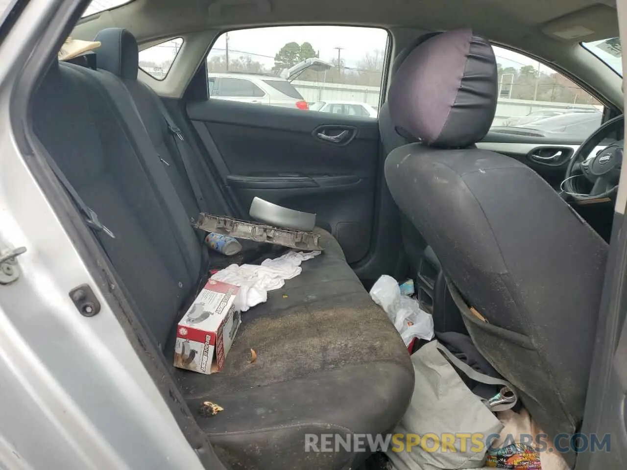 11 Photograph of a damaged car 3N1AB7AP5KY219471 NISSAN SENTRA 2019
