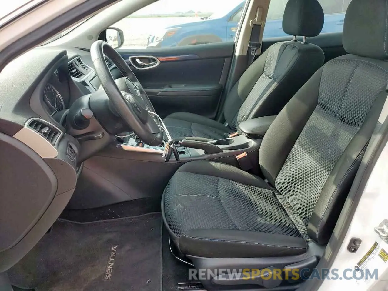 7 Photograph of a damaged car 3N1AB7AP5KY222628 NISSAN SENTRA 2019