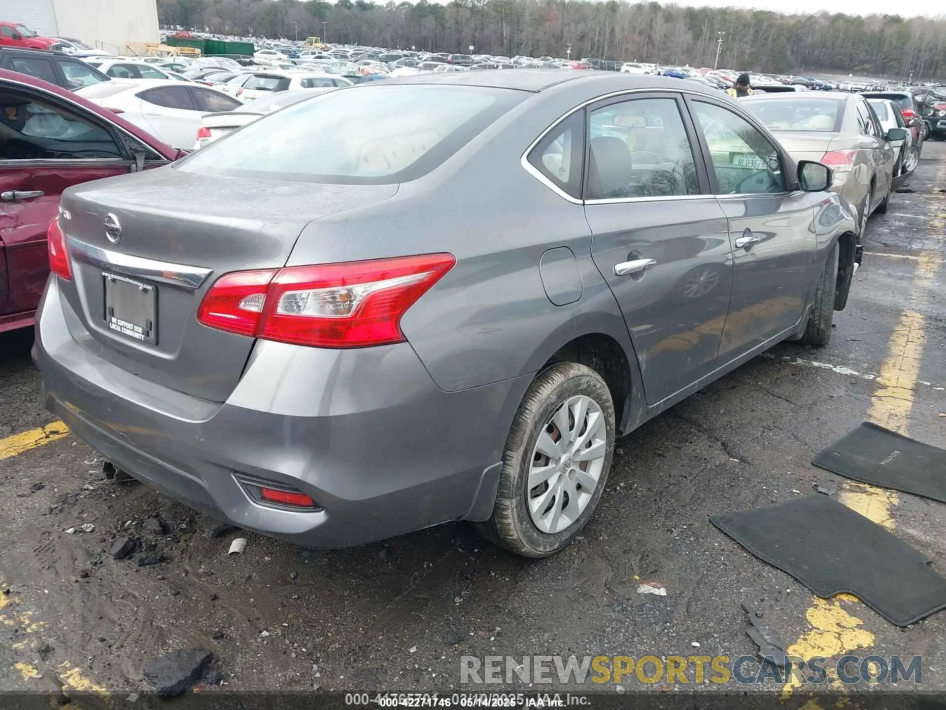 4 Photograph of a damaged car 3N1AB7AP5KY224993 NISSAN SENTRA 2019