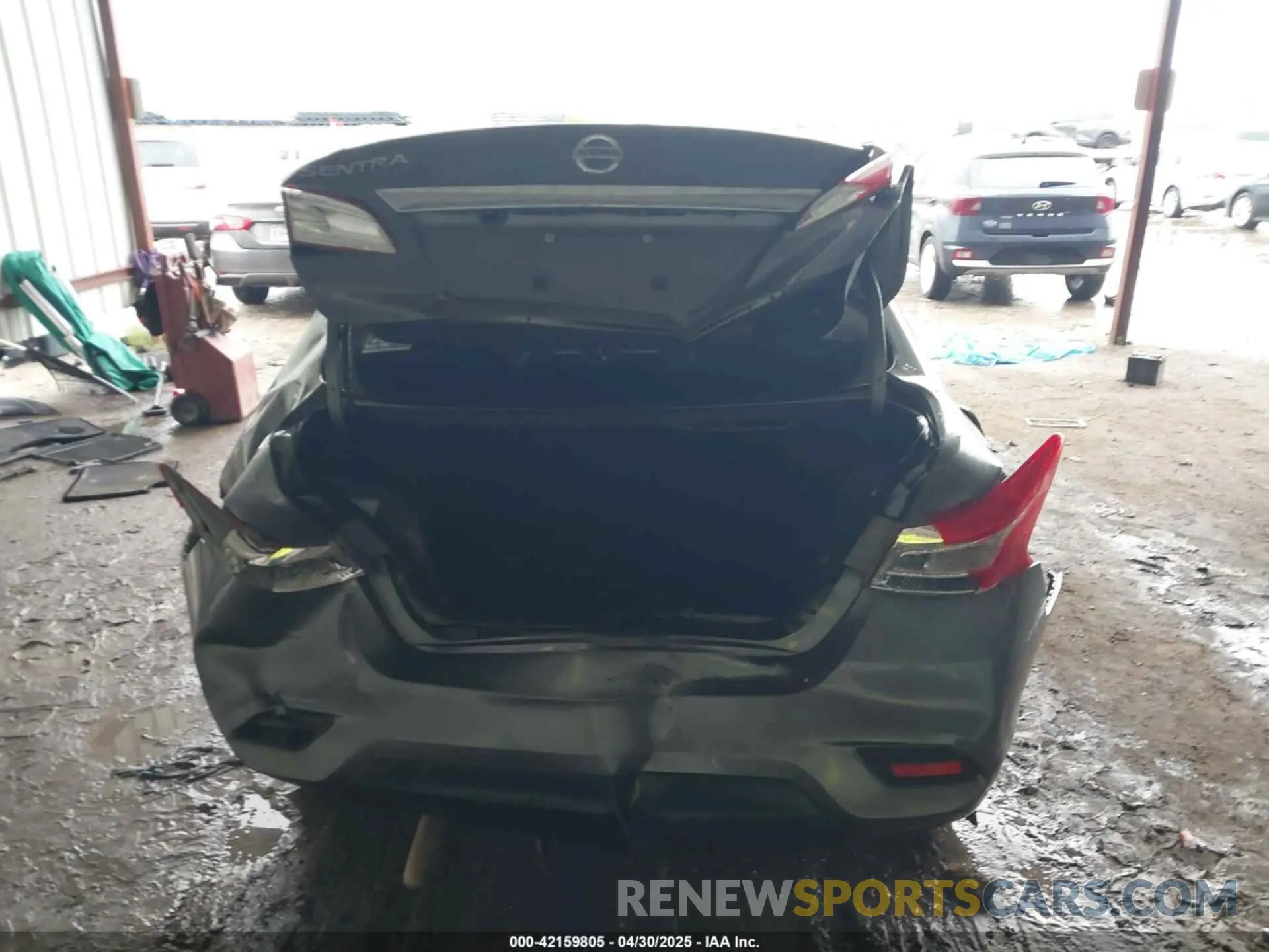 16 Photograph of a damaged car 3N1AB7AP5KY228283 NISSAN SENTRA 2019