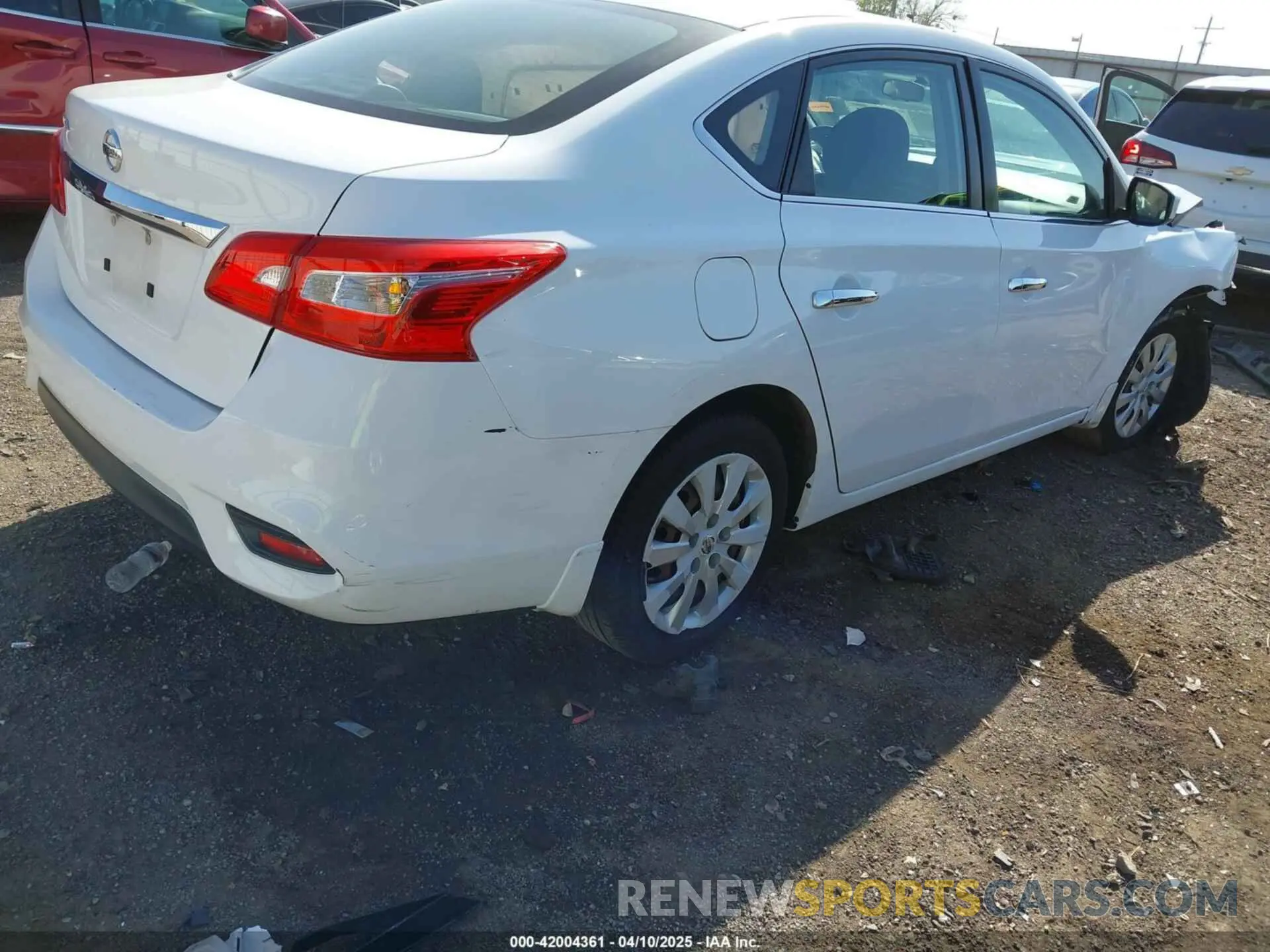 4 Photograph of a damaged car 3N1AB7AP5KY250882 NISSAN SENTRA 2019