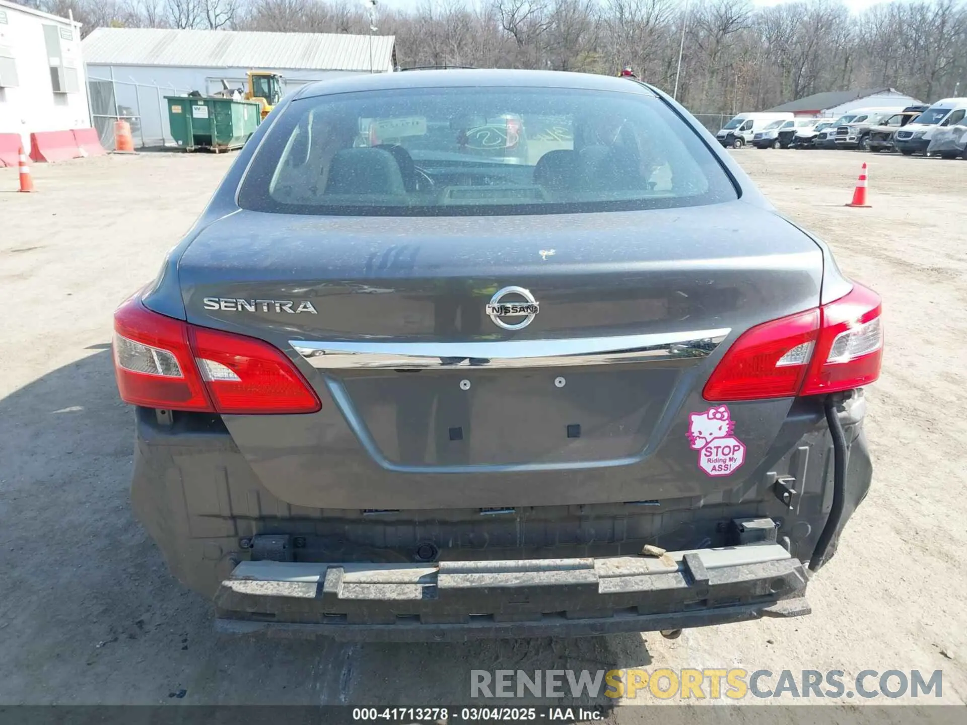 16 Photograph of a damaged car 3N1AB7AP5KY258674 NISSAN SENTRA 2019