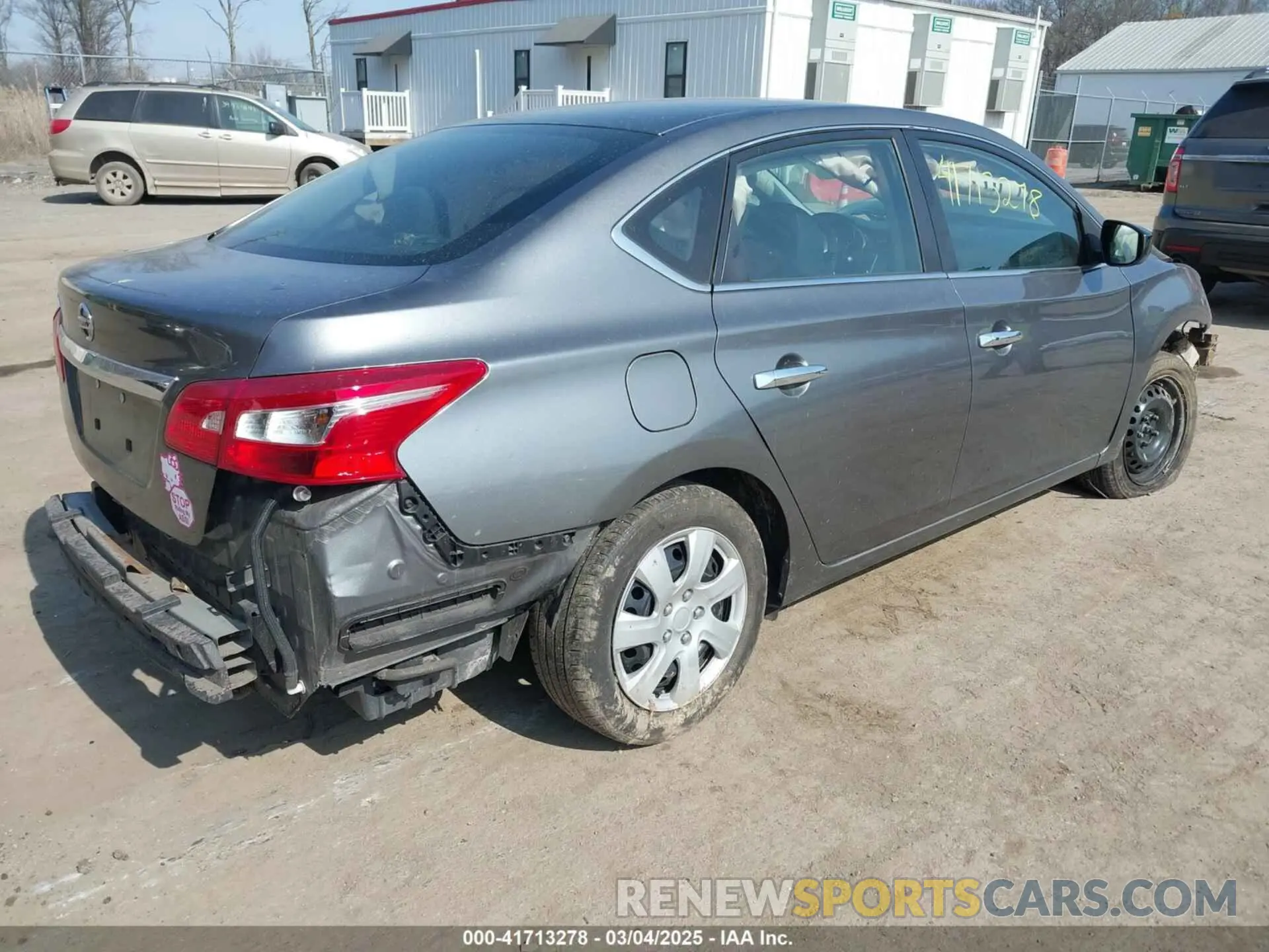 4 Photograph of a damaged car 3N1AB7AP5KY258674 NISSAN SENTRA 2019