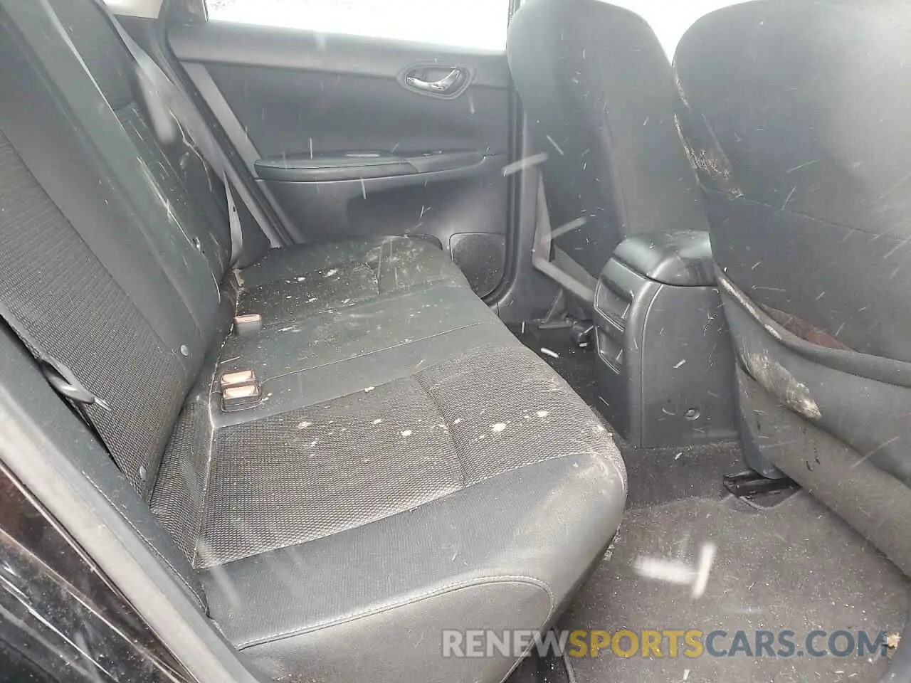 11 Photograph of a damaged car 3N1AB7AP5KY268671 NISSAN SENTRA 2019