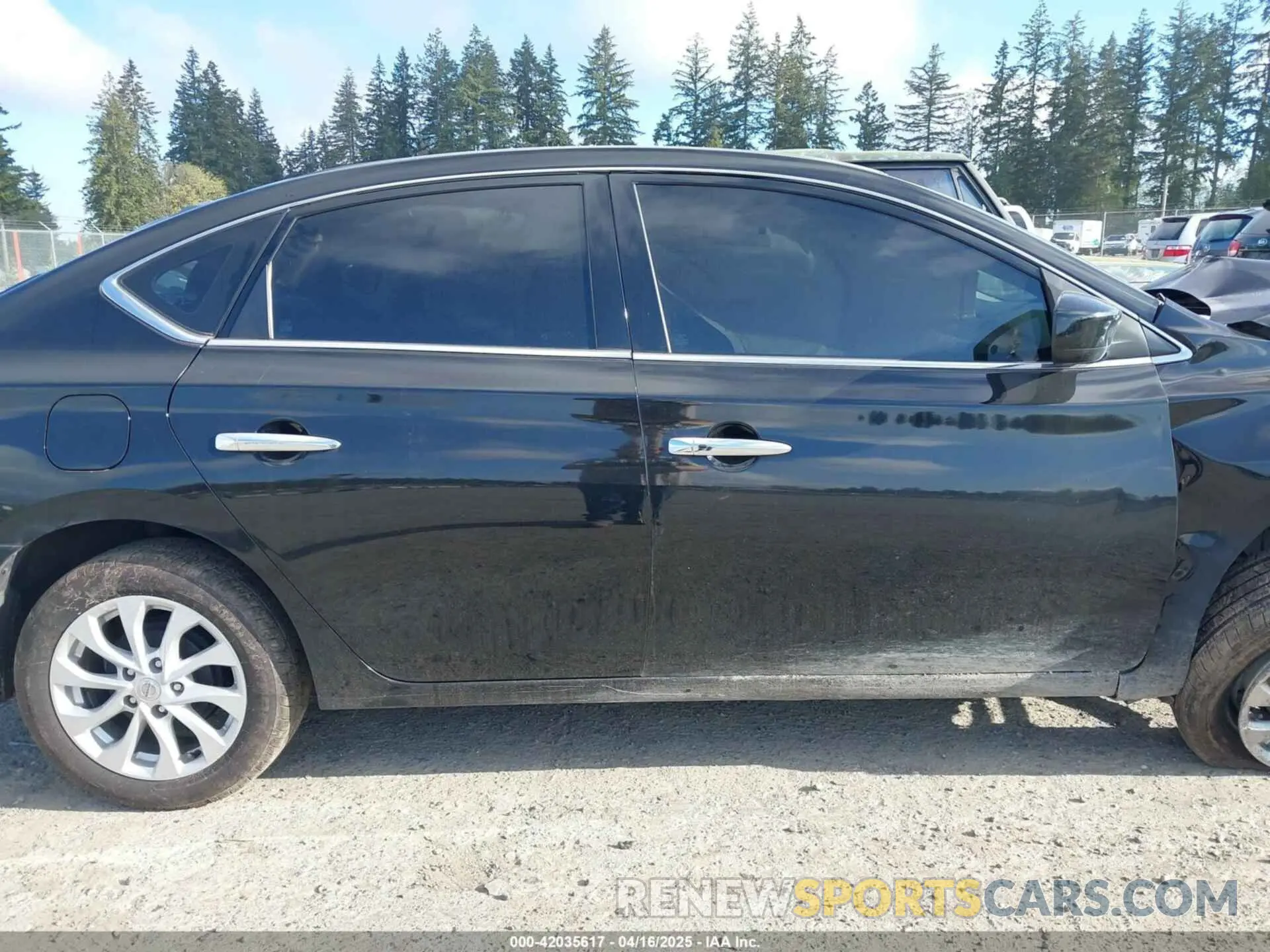 13 Photograph of a damaged car 3N1AB7AP5KY277161 NISSAN SENTRA 2019