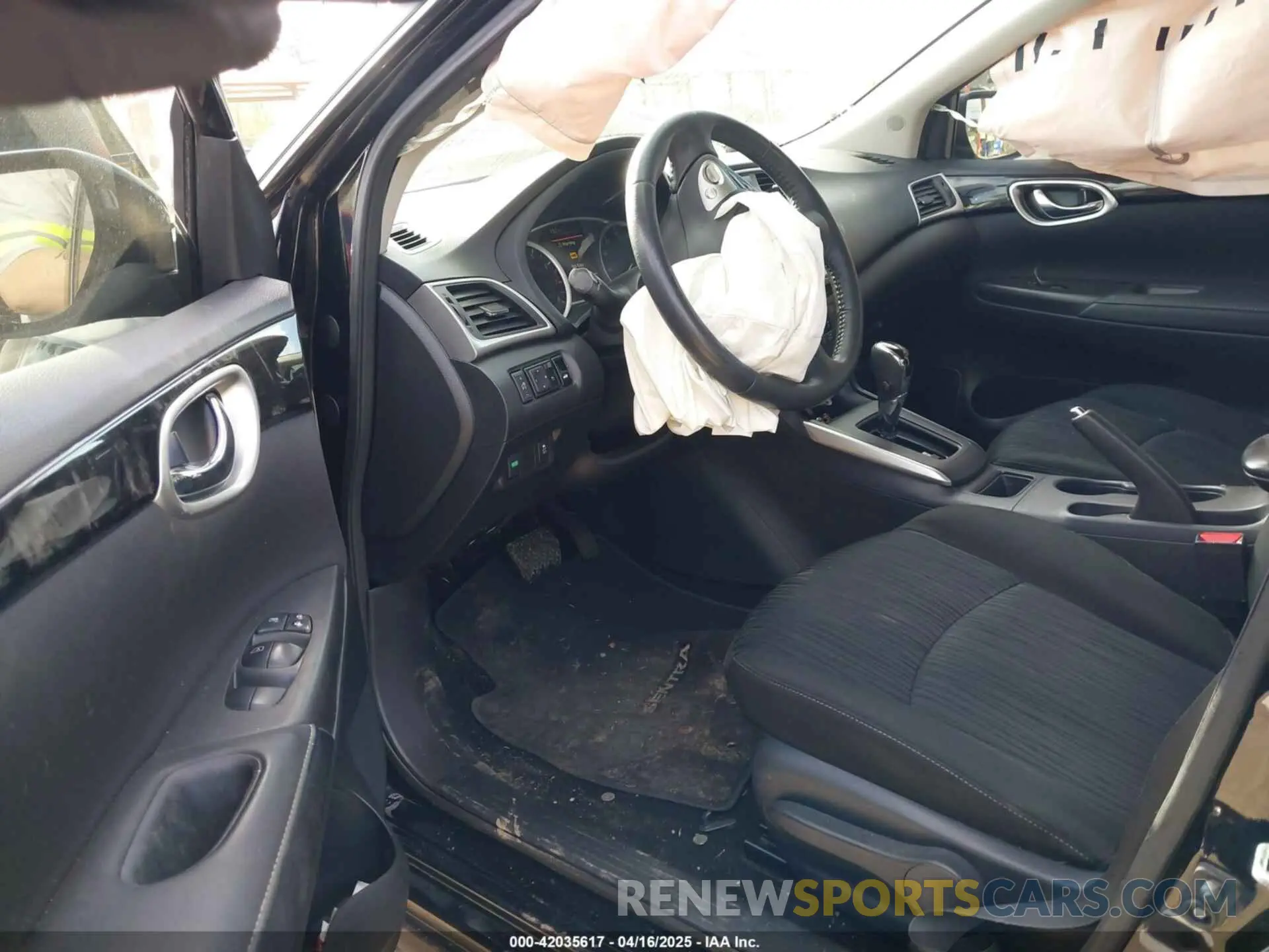 5 Photograph of a damaged car 3N1AB7AP5KY277161 NISSAN SENTRA 2019