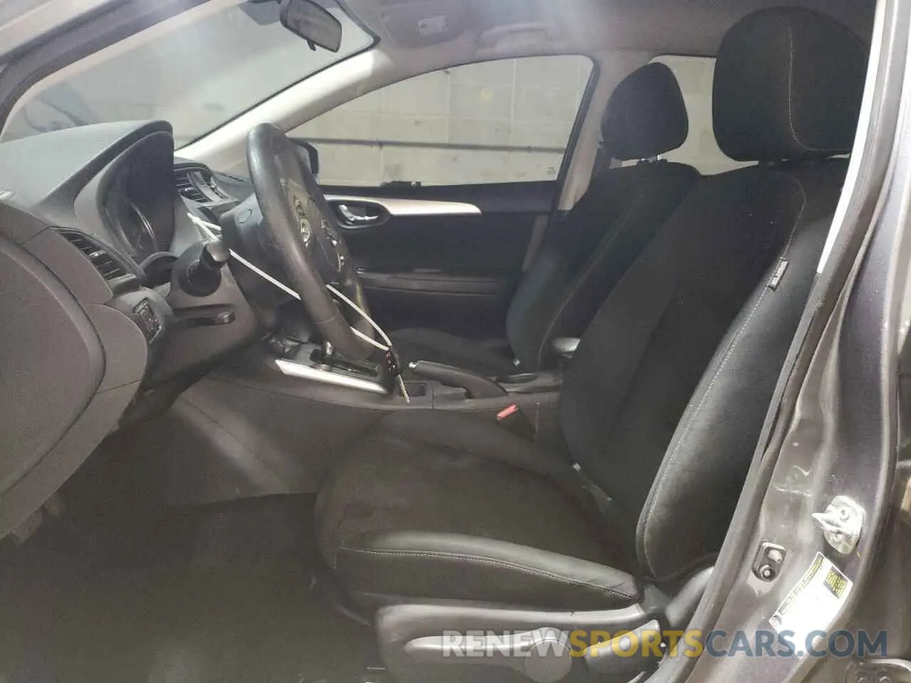 7 Photograph of a damaged car 3N1AB7AP5KY282439 NISSAN SENTRA 2019