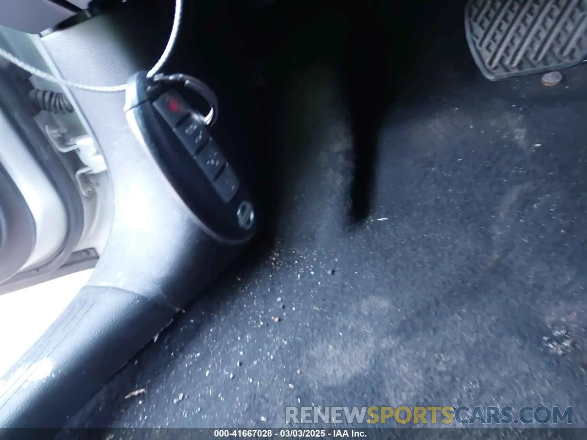 11 Photograph of a damaged car 3N1AB7AP5KY285373 NISSAN SENTRA 2019