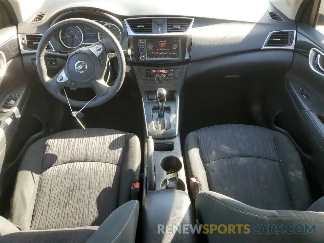 8 Photograph of a damaged car 3N1AB7AP5KY289374 NISSAN SENTRA 2019