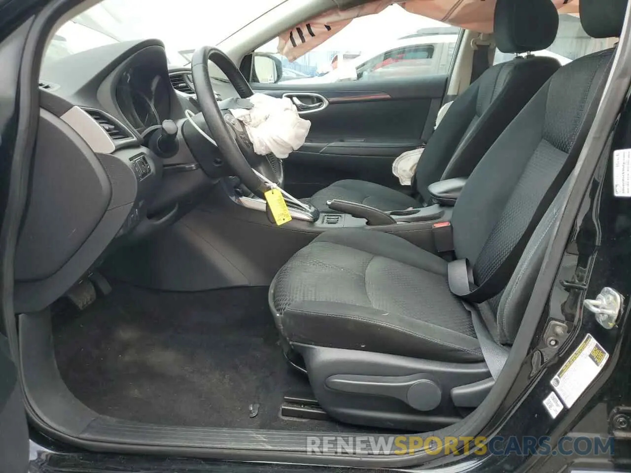7 Photograph of a damaged car 3N1AB7AP5KY299998 NISSAN SENTRA 2019