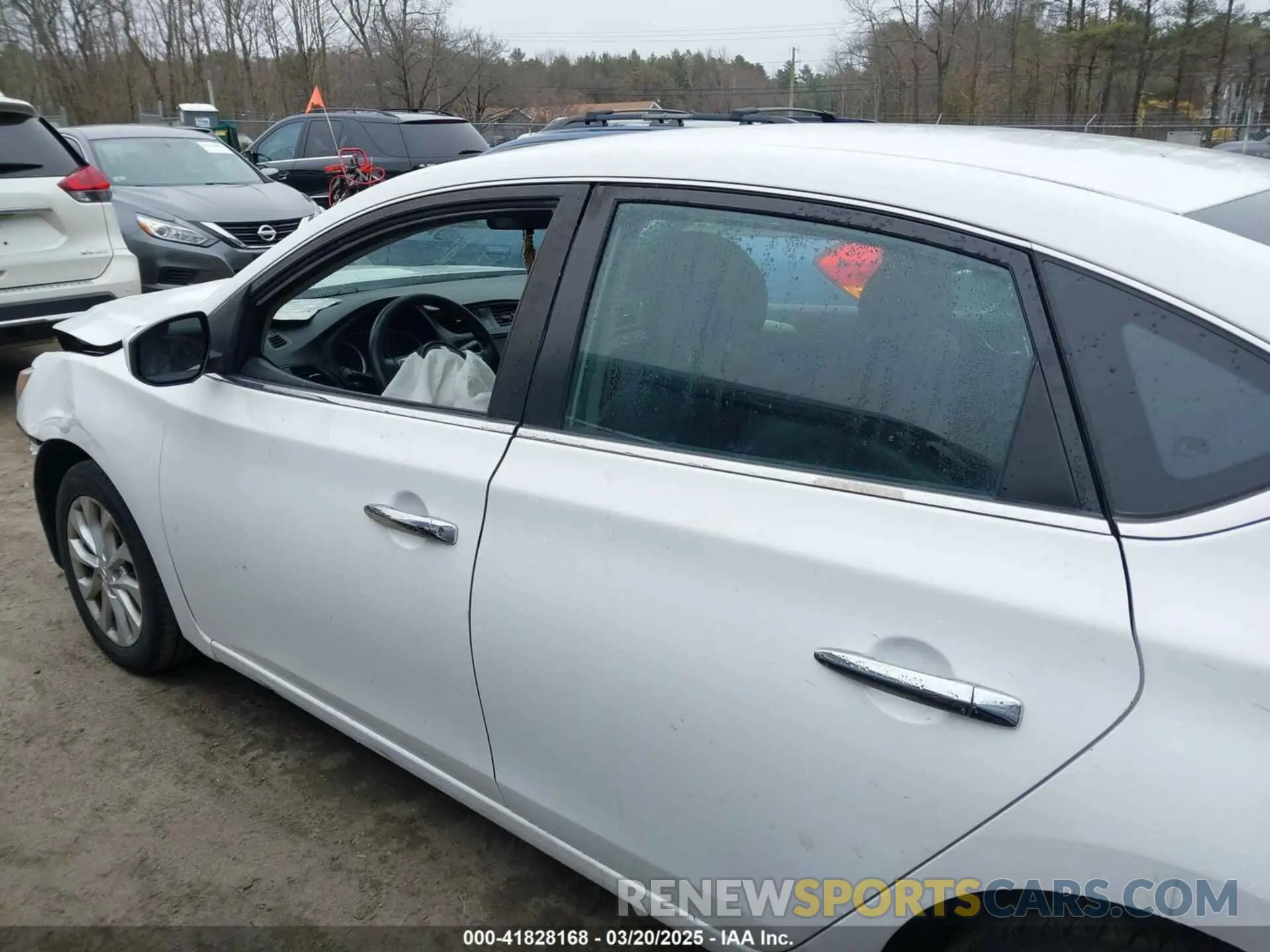 15 Photograph of a damaged car 3N1AB7AP5KY304763 NISSAN SENTRA 2019
