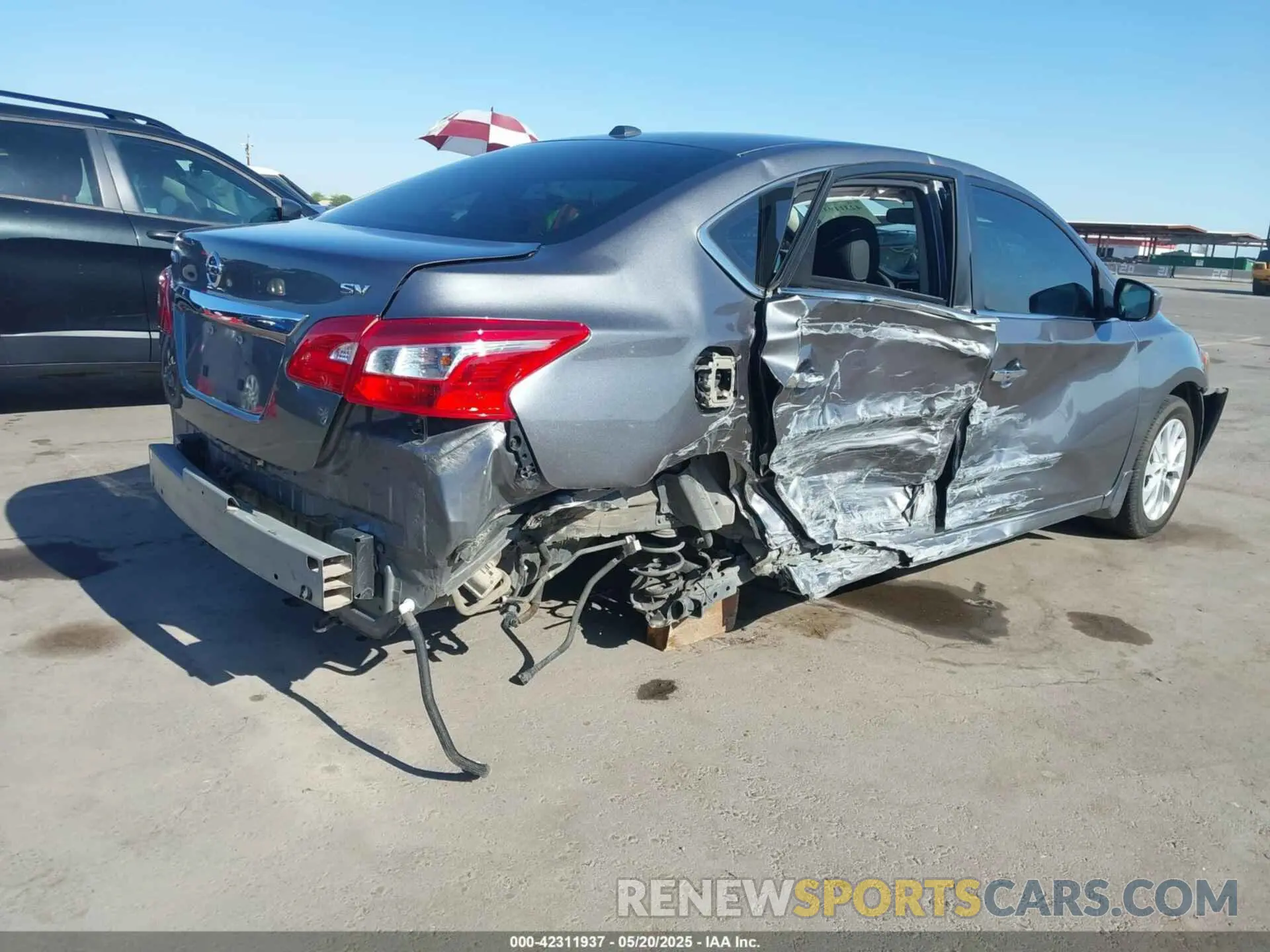 4 Photograph of a damaged car 3N1AB7AP5KY312085 NISSAN SENTRA 2019