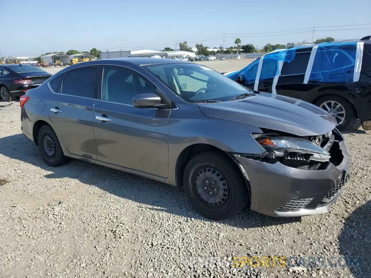 4 Photograph of a damaged car 3N1AB7AP5KY313964 NISSAN SENTRA 2019