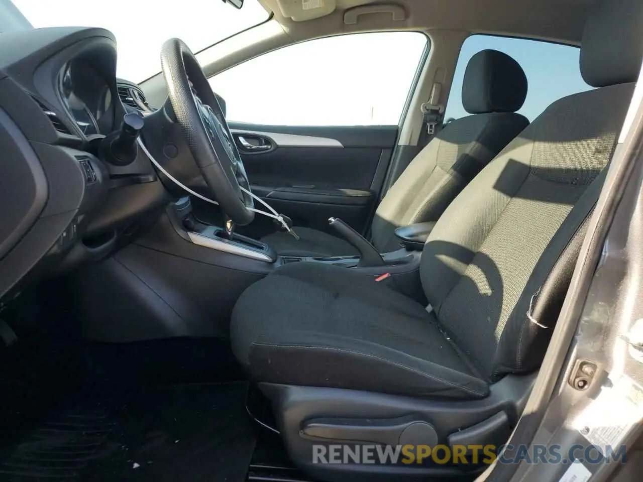 7 Photograph of a damaged car 3N1AB7AP5KY313964 NISSAN SENTRA 2019