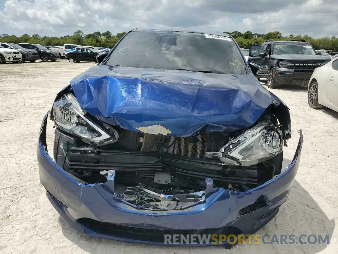 5 Photograph of a damaged car 3N1AB7AP5KY316654 NISSAN SENTRA 2019