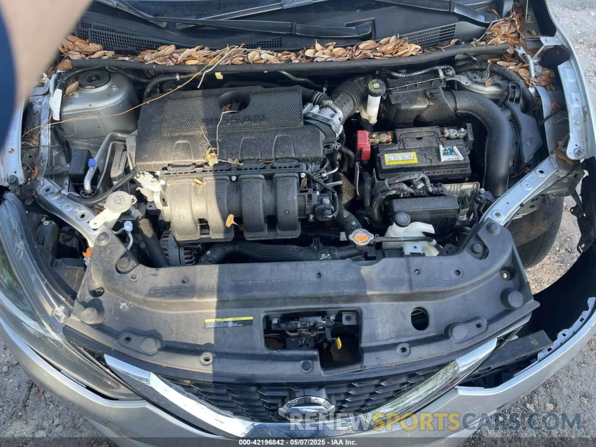10 Photograph of a damaged car 3N1AB7AP5KY332143 NISSAN SENTRA 2019