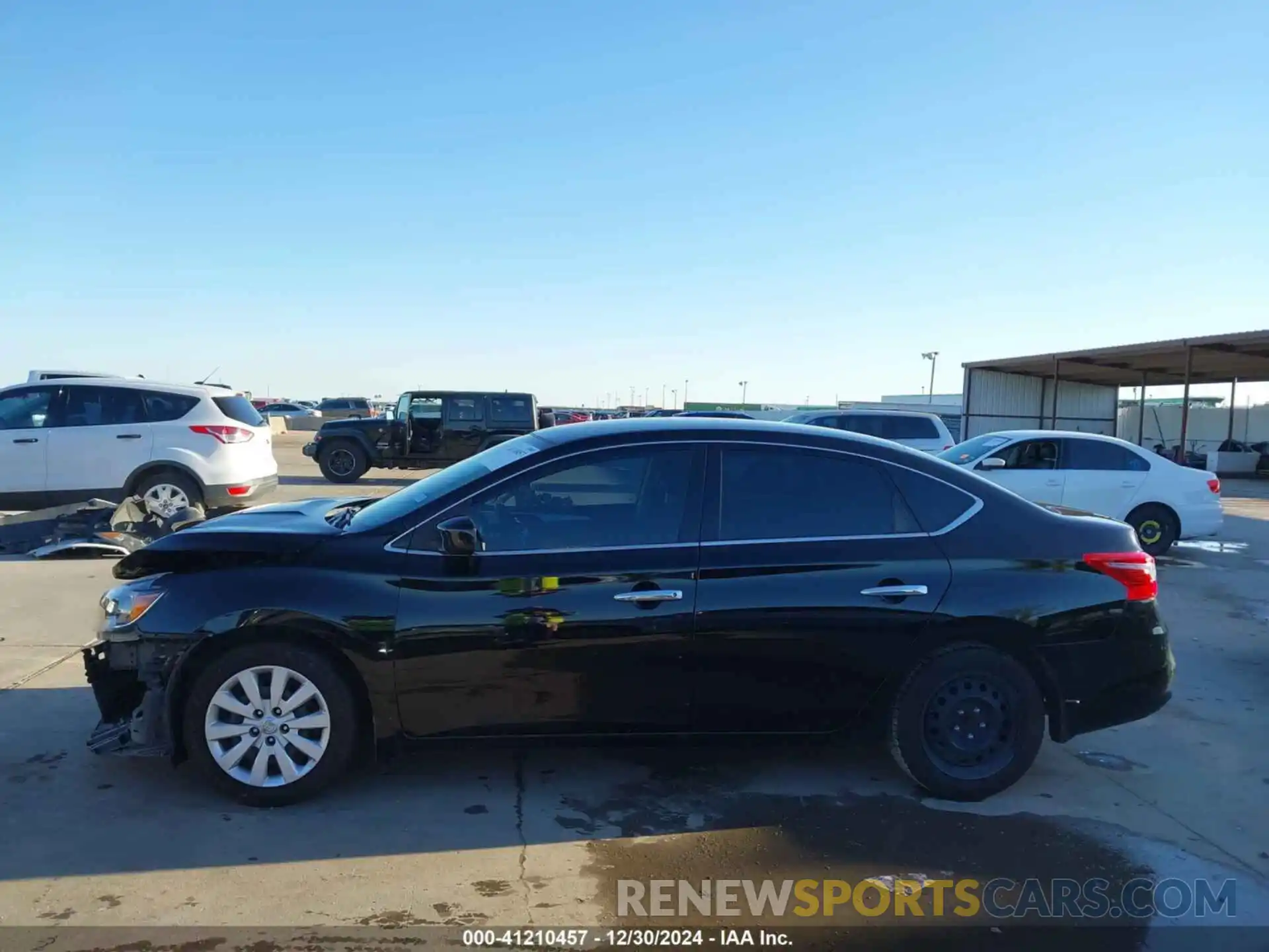 15 Photograph of a damaged car 3N1AB7AP5KY337679 NISSAN SENTRA 2019