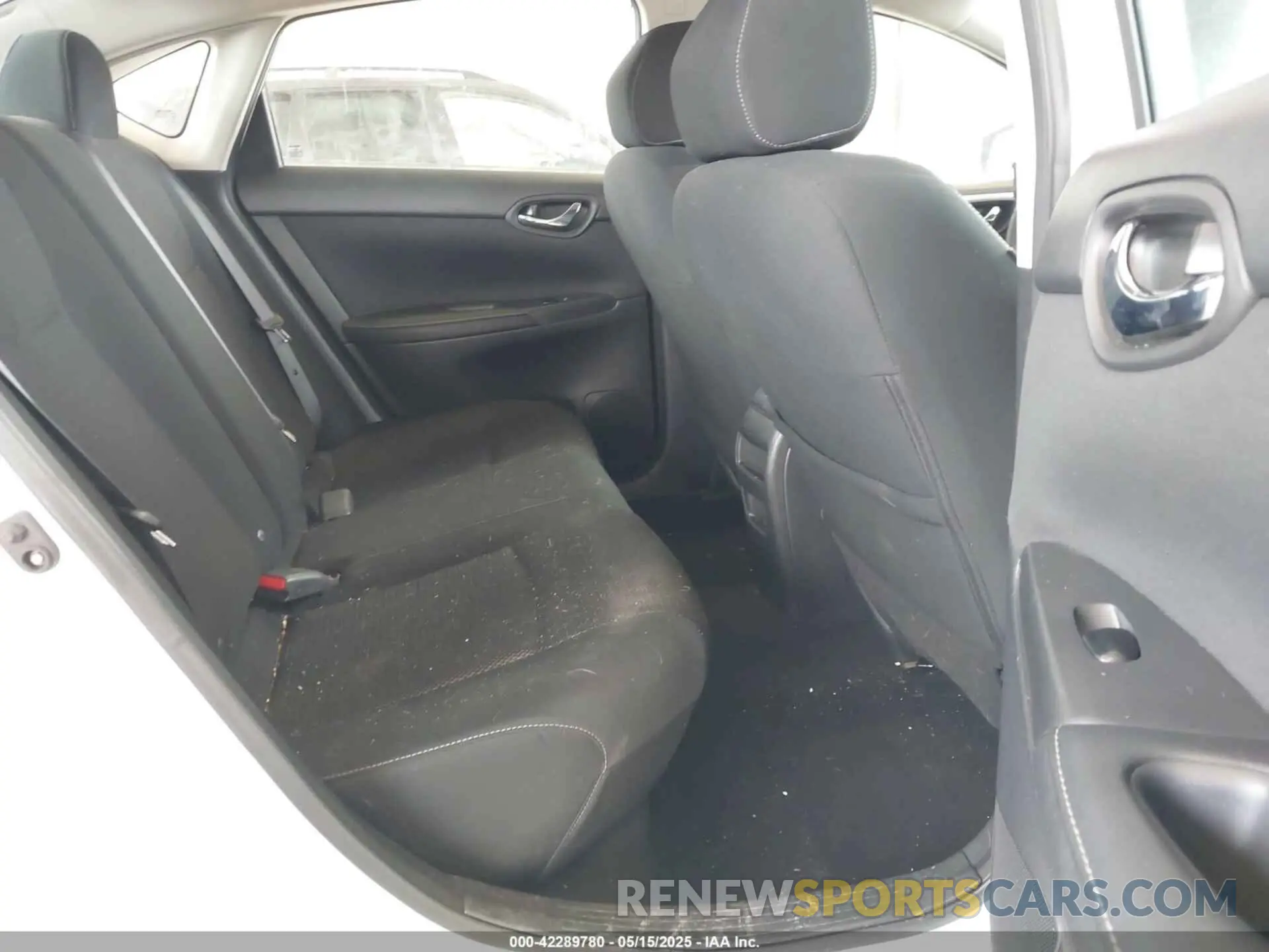 8 Photograph of a damaged car 3N1AB7AP5KY343238 NISSAN SENTRA 2019