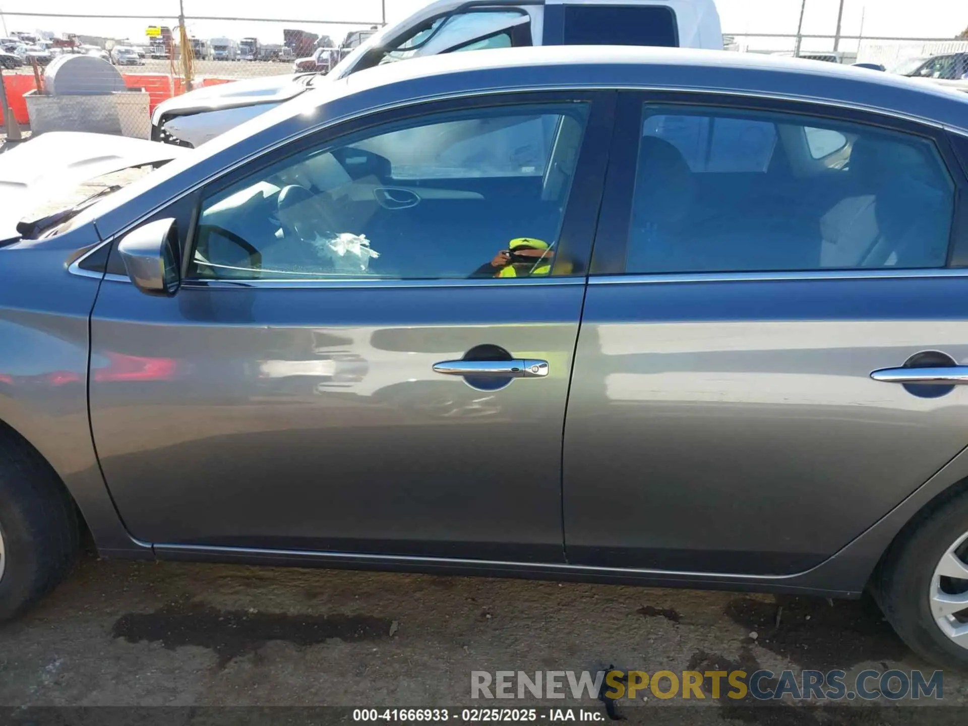 14 Photograph of a damaged car 3N1AB7AP5KY343353 NISSAN SENTRA 2019