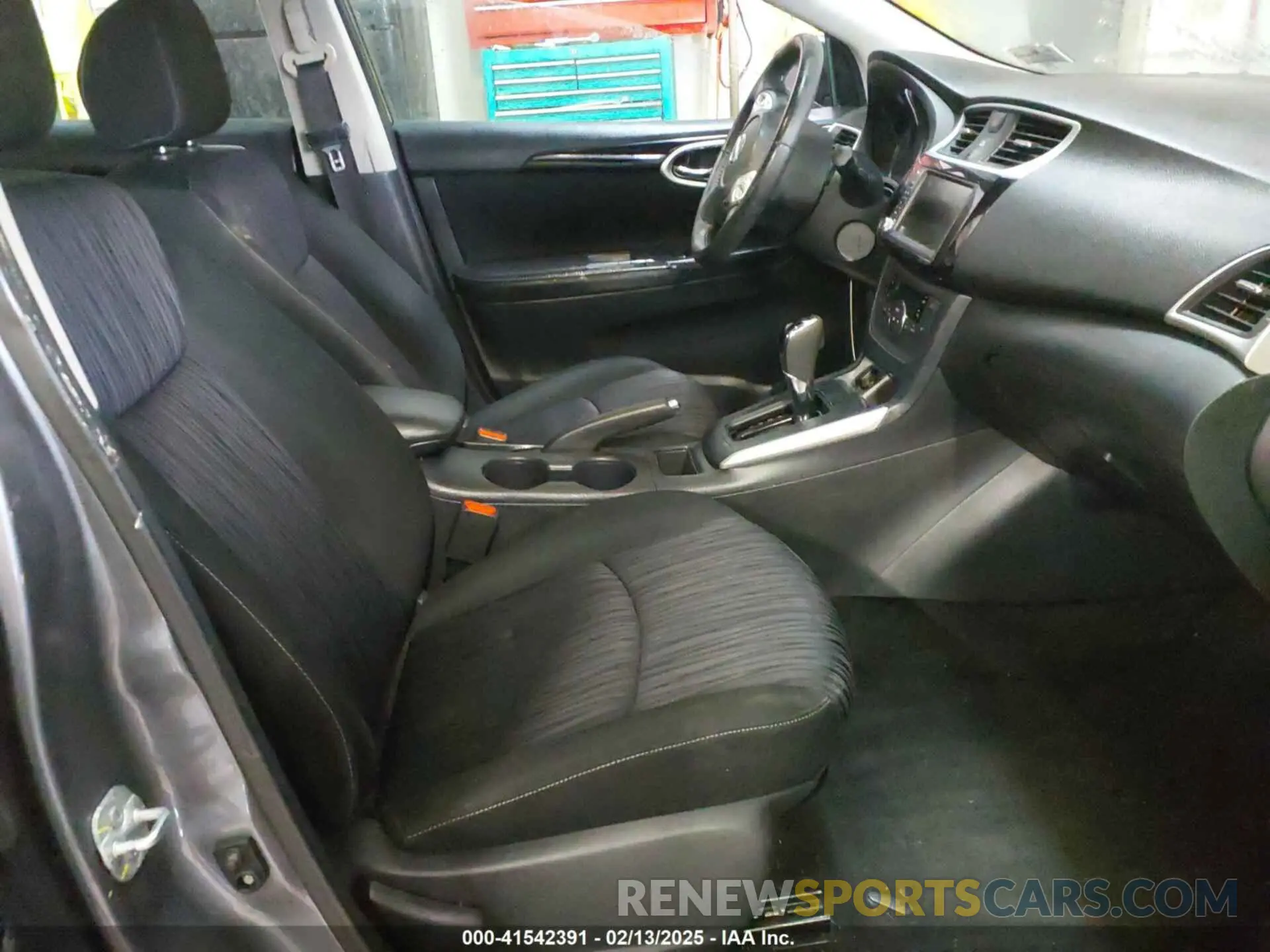 5 Photograph of a damaged car 3N1AB7AP5KY344051 NISSAN SENTRA 2019