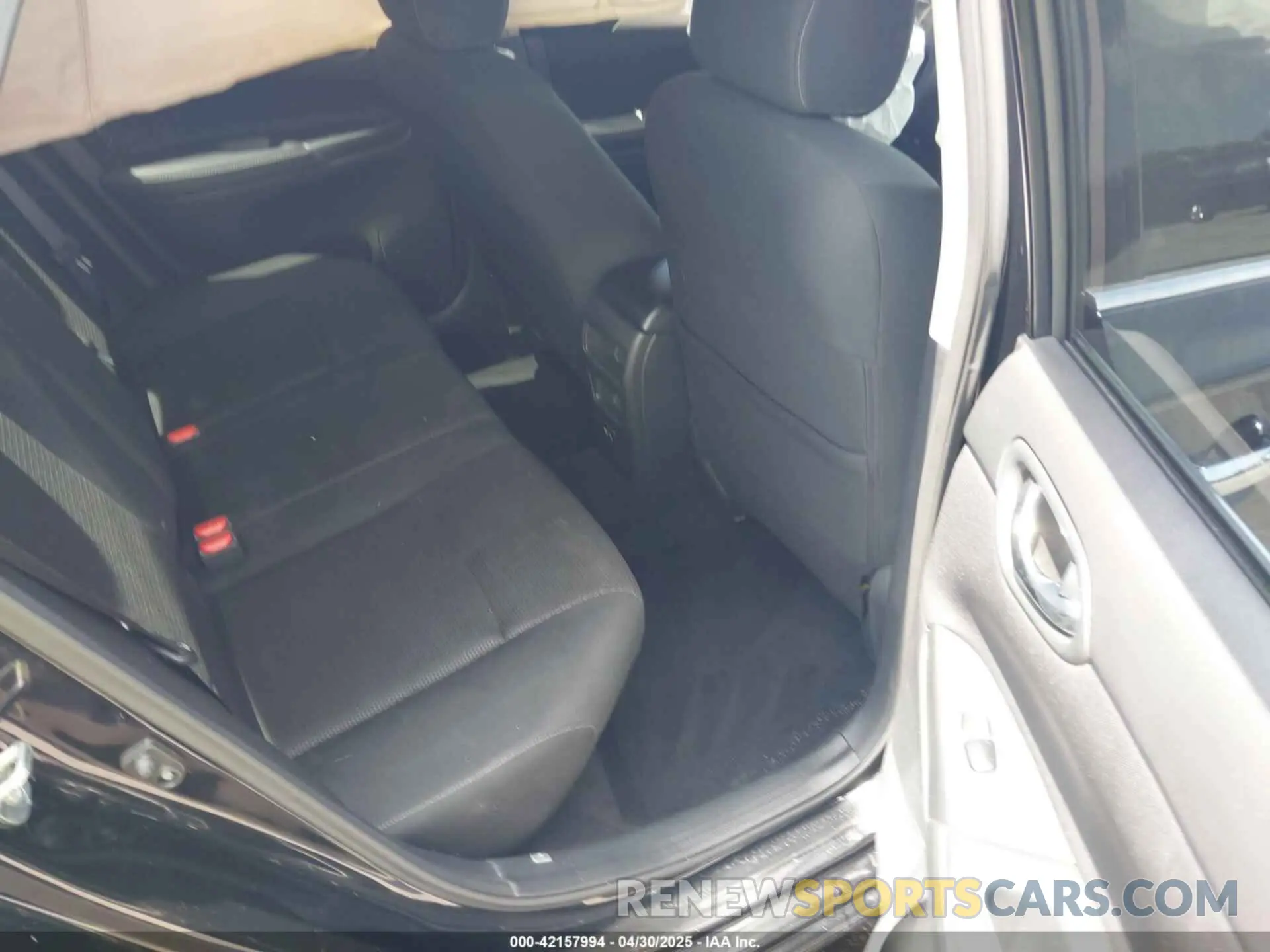 8 Photograph of a damaged car 3N1AB7AP5KY345992 NISSAN SENTRA 2019