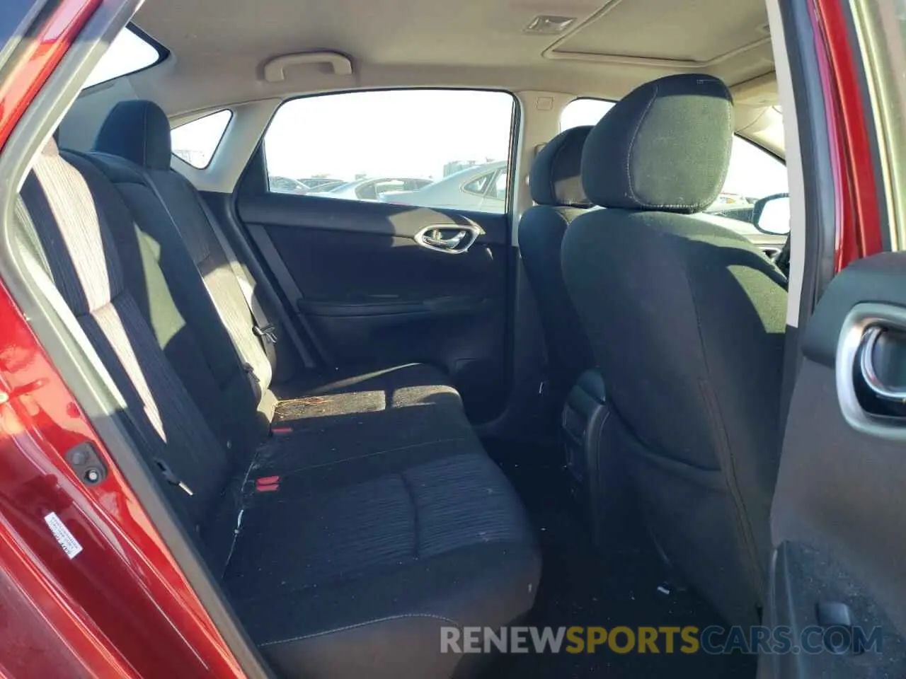 10 Photograph of a damaged car 3N1AB7AP5KY360122 NISSAN SENTRA 2019