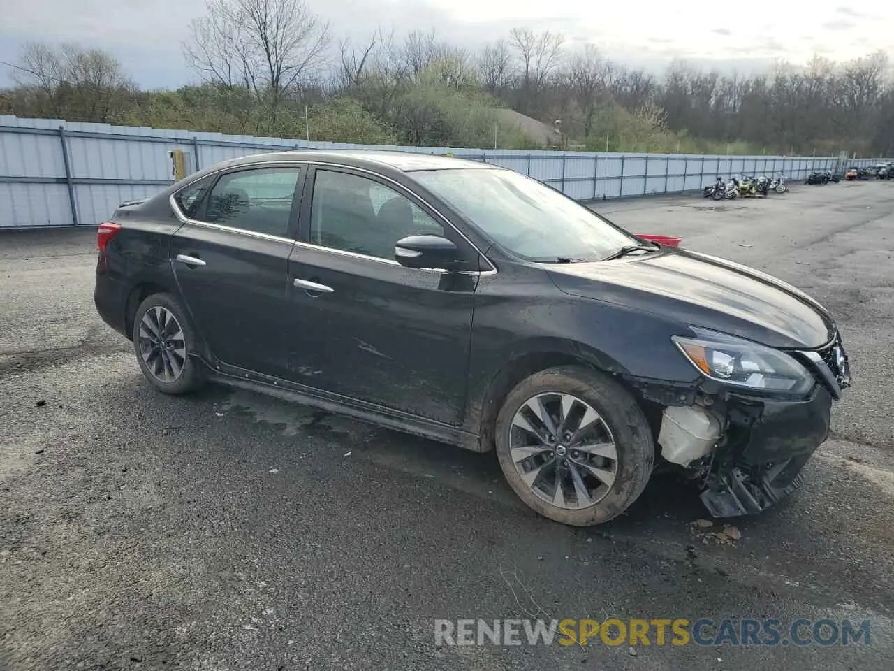 4 Photograph of a damaged car 3N1AB7AP5KY361142 NISSAN SENTRA 2019