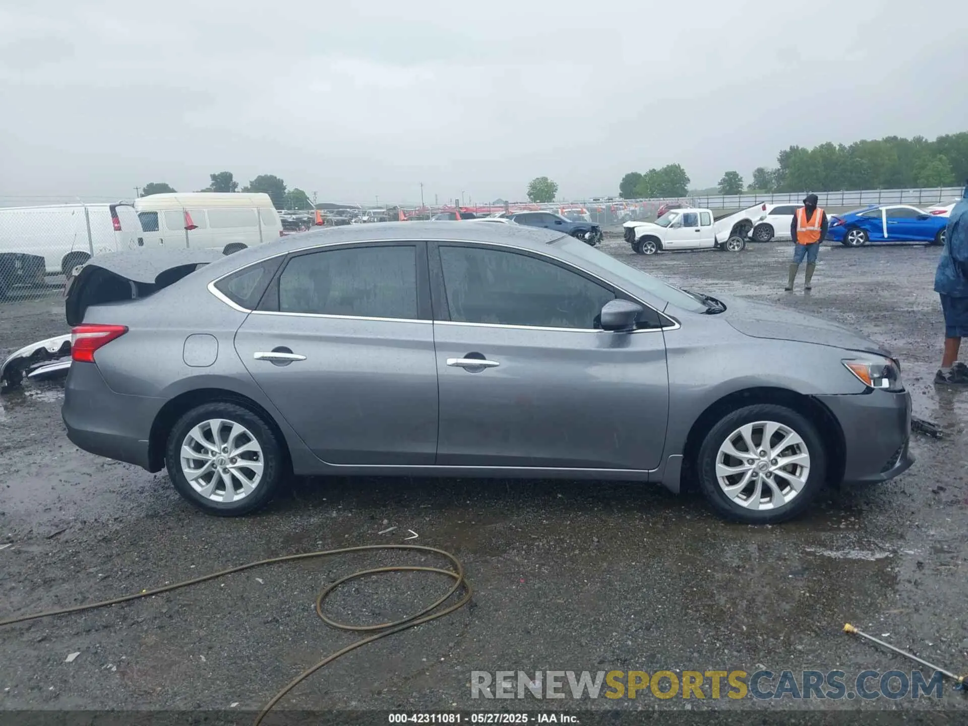 13 Photograph of a damaged car 3N1AB7AP5KY364297 NISSAN SENTRA 2019