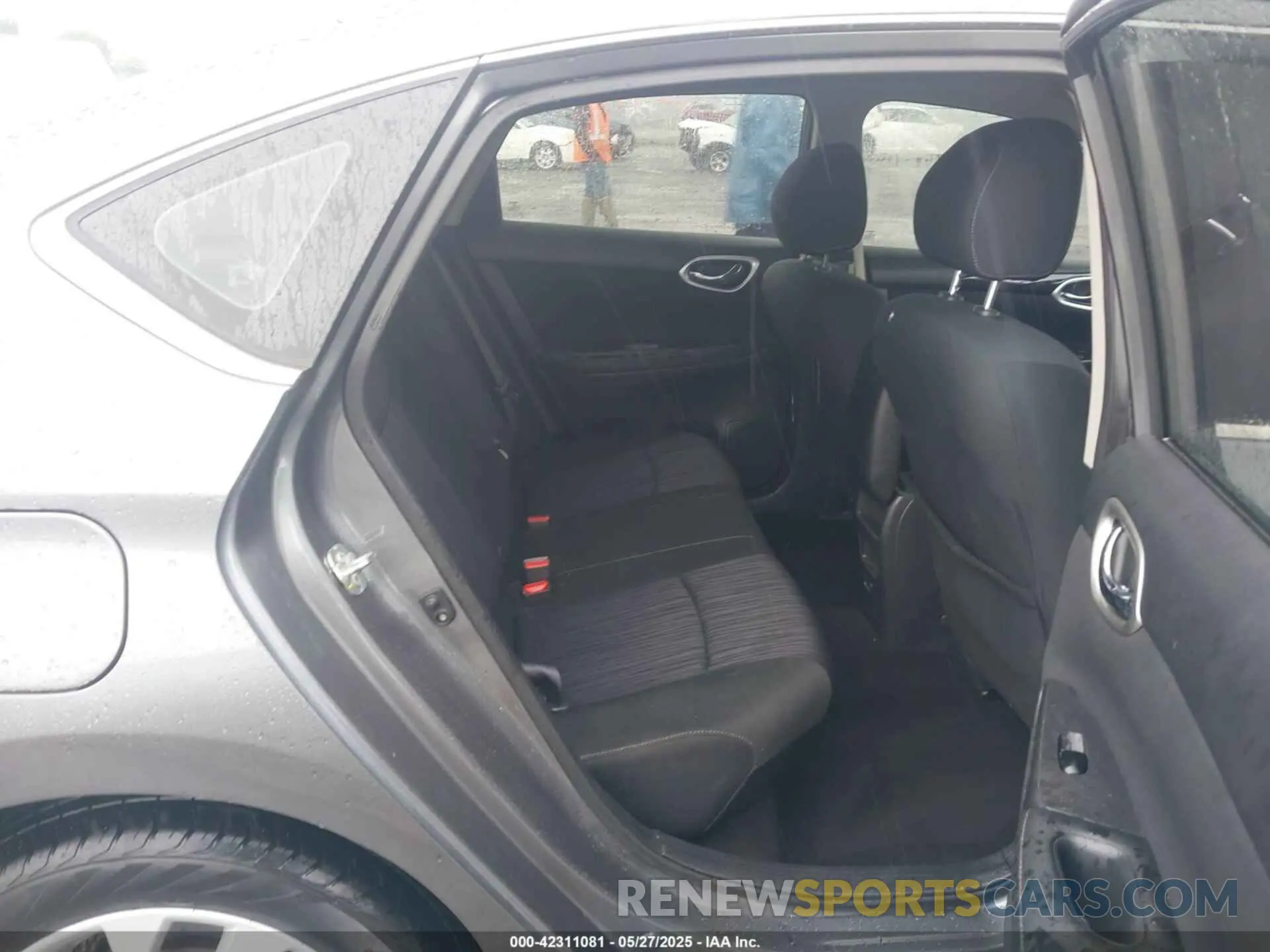 8 Photograph of a damaged car 3N1AB7AP5KY364297 NISSAN SENTRA 2019