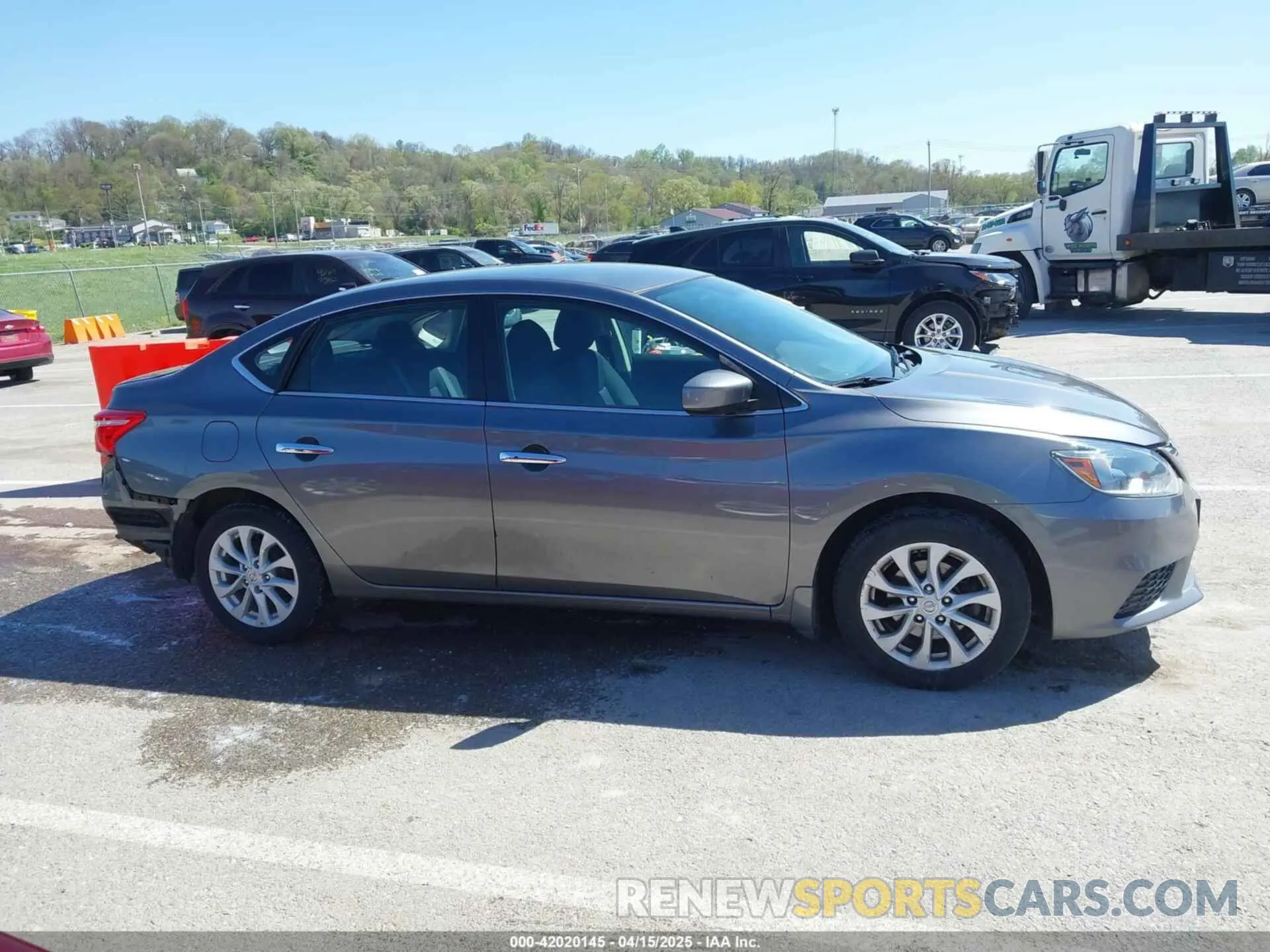 13 Photograph of a damaged car 3N1AB7AP5KY365577 NISSAN SENTRA 2019