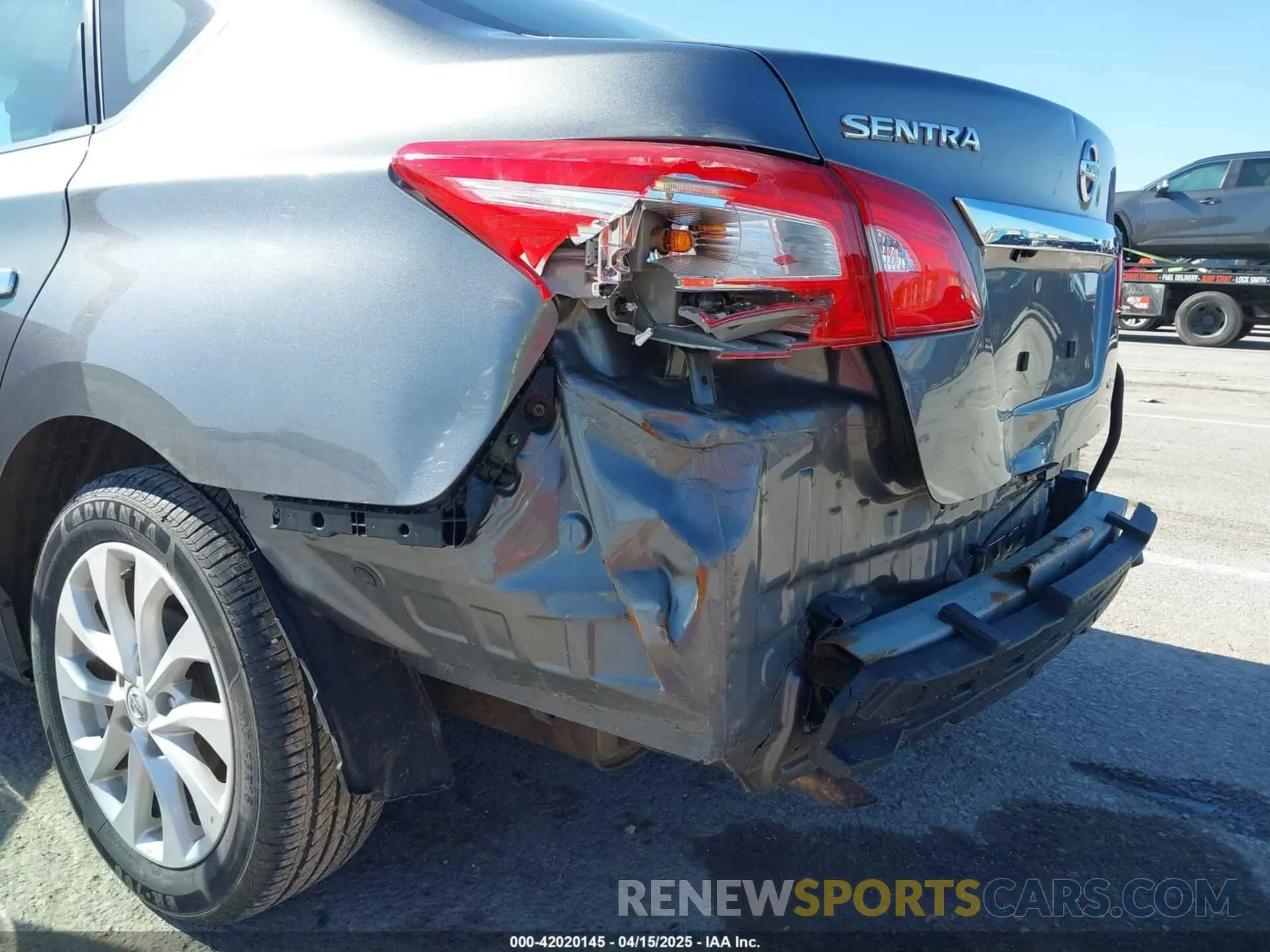 6 Photograph of a damaged car 3N1AB7AP5KY365577 NISSAN SENTRA 2019