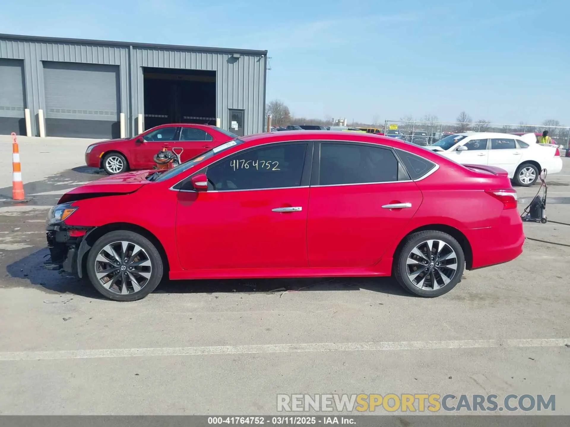 15 Photograph of a damaged car 3N1AB7AP5KY368351 NISSAN SENTRA 2019