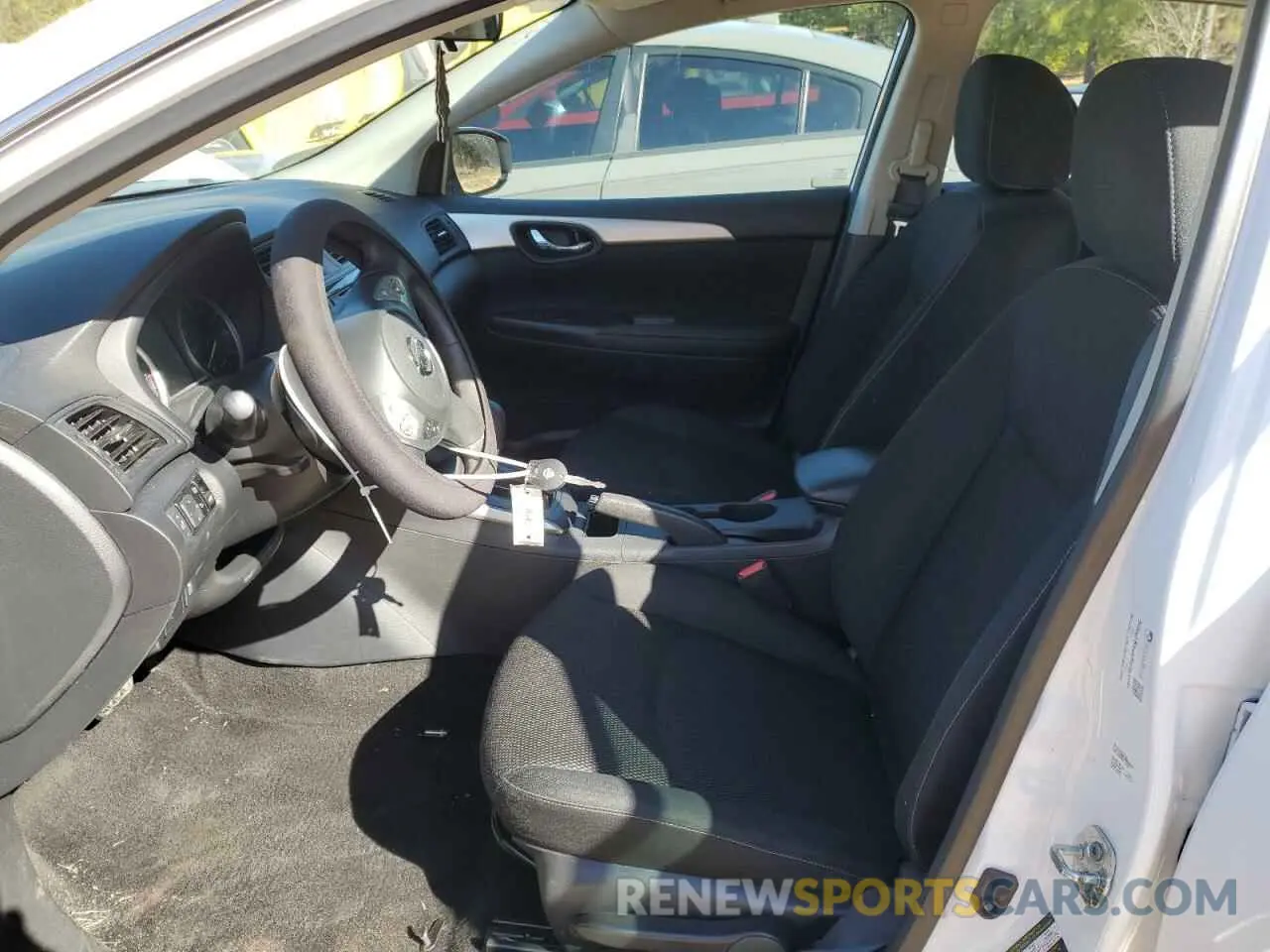 7 Photograph of a damaged car 3N1AB7AP5KY396764 NISSAN SENTRA 2019