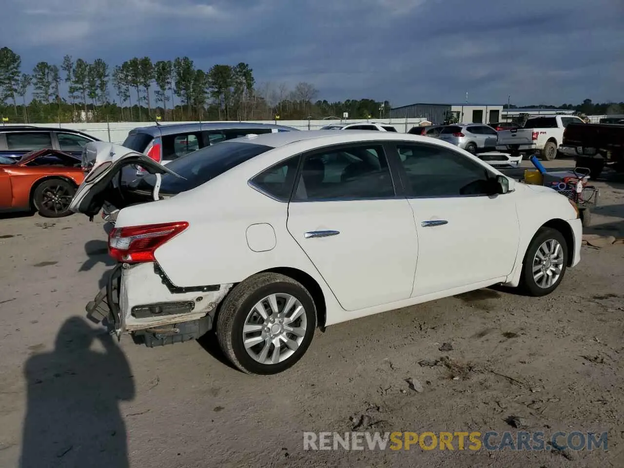 3 Photograph of a damaged car 3N1AB7AP5KY402384 NISSAN SENTRA 2019