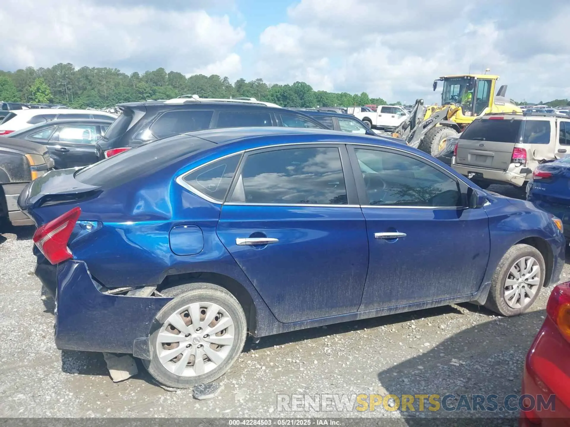 13 Photograph of a damaged car 3N1AB7AP5KY404751 NISSAN SENTRA 2019
