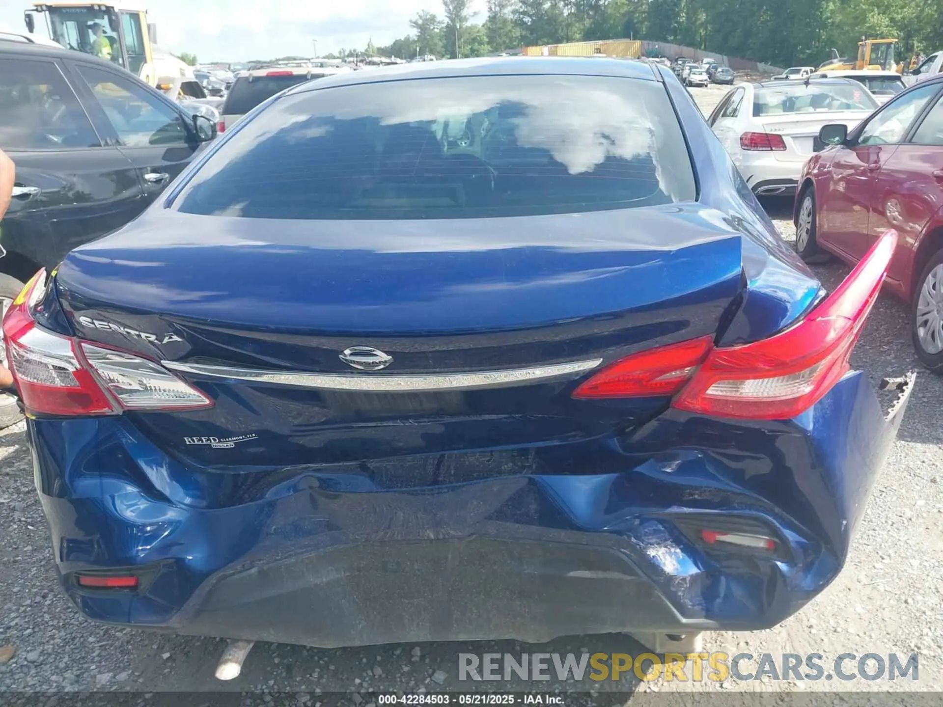 16 Photograph of a damaged car 3N1AB7AP5KY404751 NISSAN SENTRA 2019