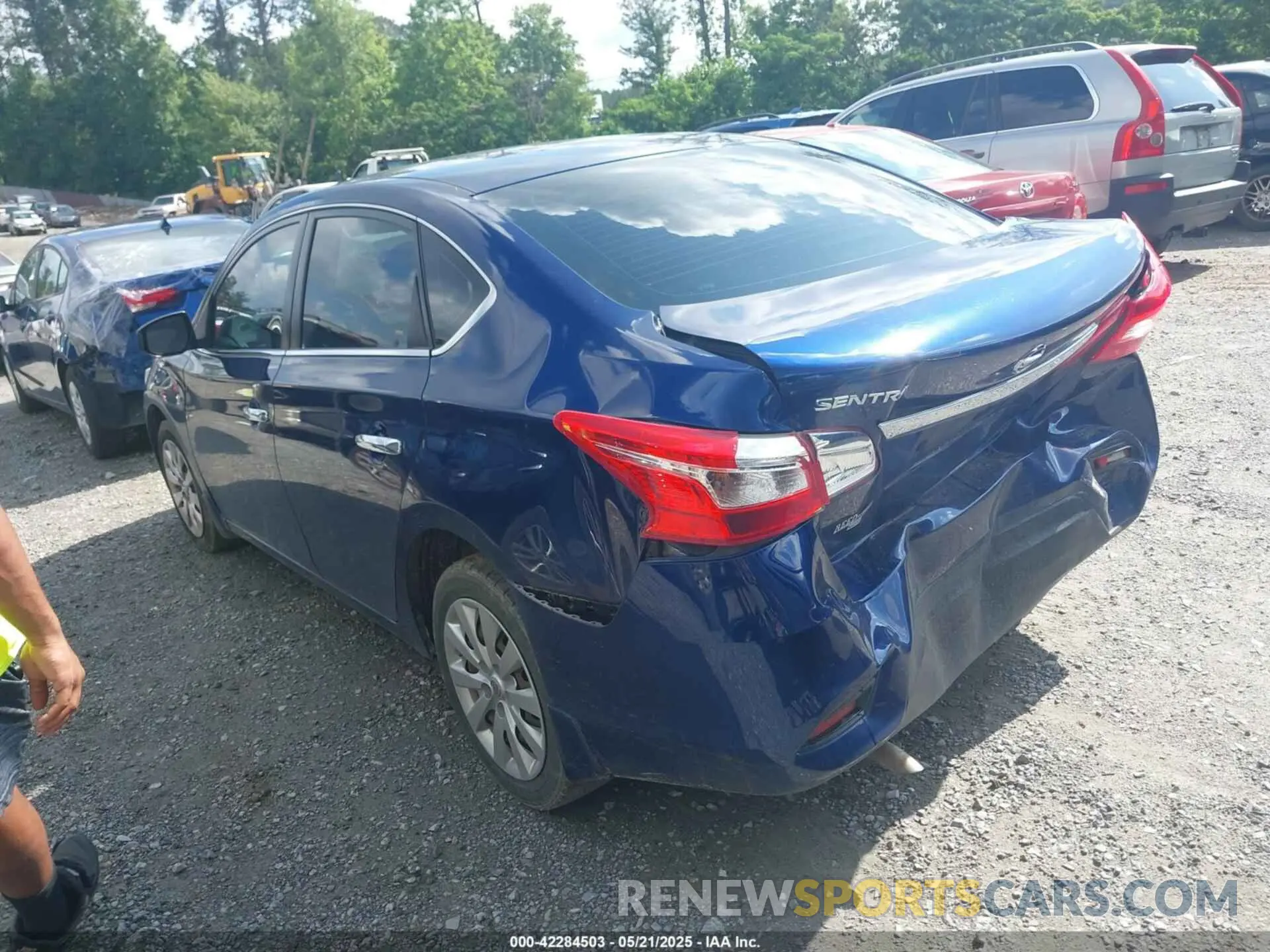3 Photograph of a damaged car 3N1AB7AP5KY404751 NISSAN SENTRA 2019