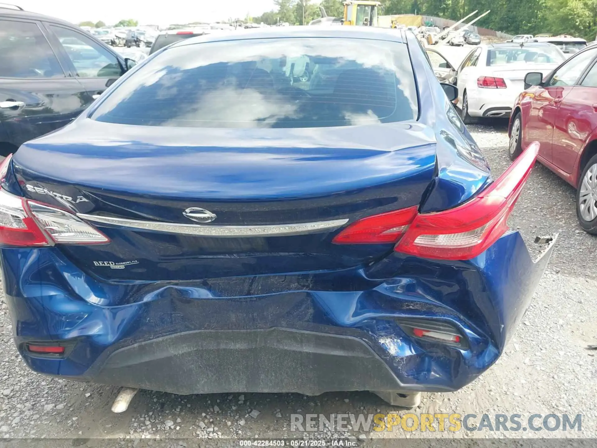 6 Photograph of a damaged car 3N1AB7AP5KY404751 NISSAN SENTRA 2019