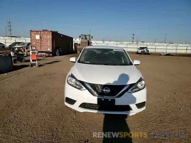 11 Photograph of a damaged car 3N1AB7AP5KY413725 NISSAN SENTRA 2019